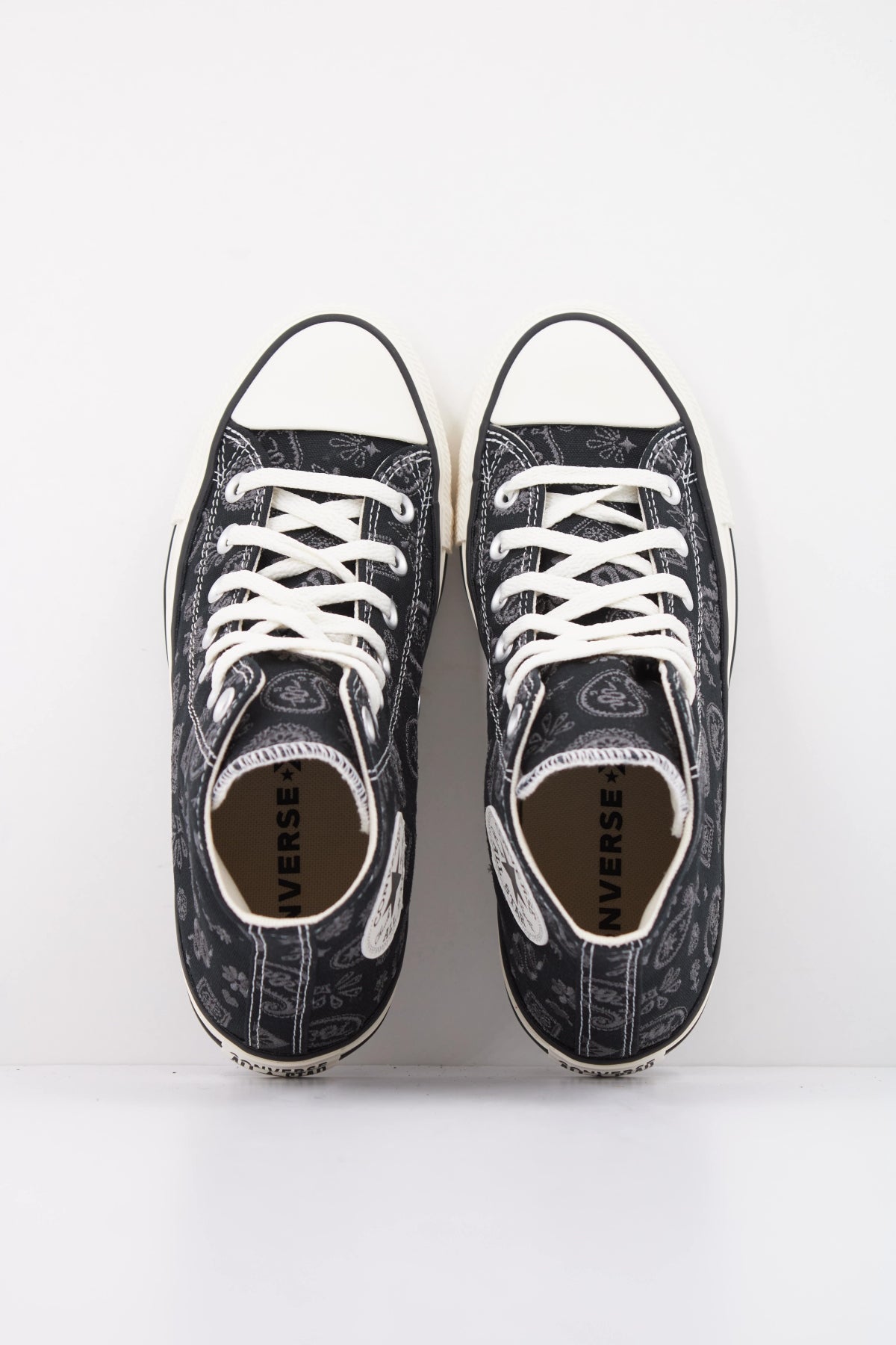 CONVERSE Chuck Taylor All Star Paisley Pop Hi en color NEGRO  (3)