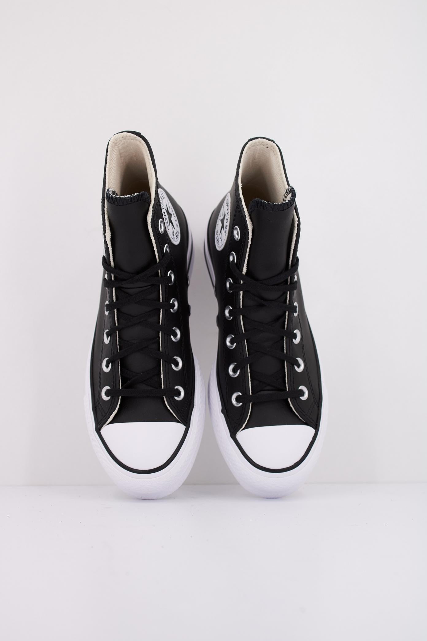 CONVERSE CHUCK TAYLOR ALL STAR PLATFORM LEATHER en color NEGRO  (3)