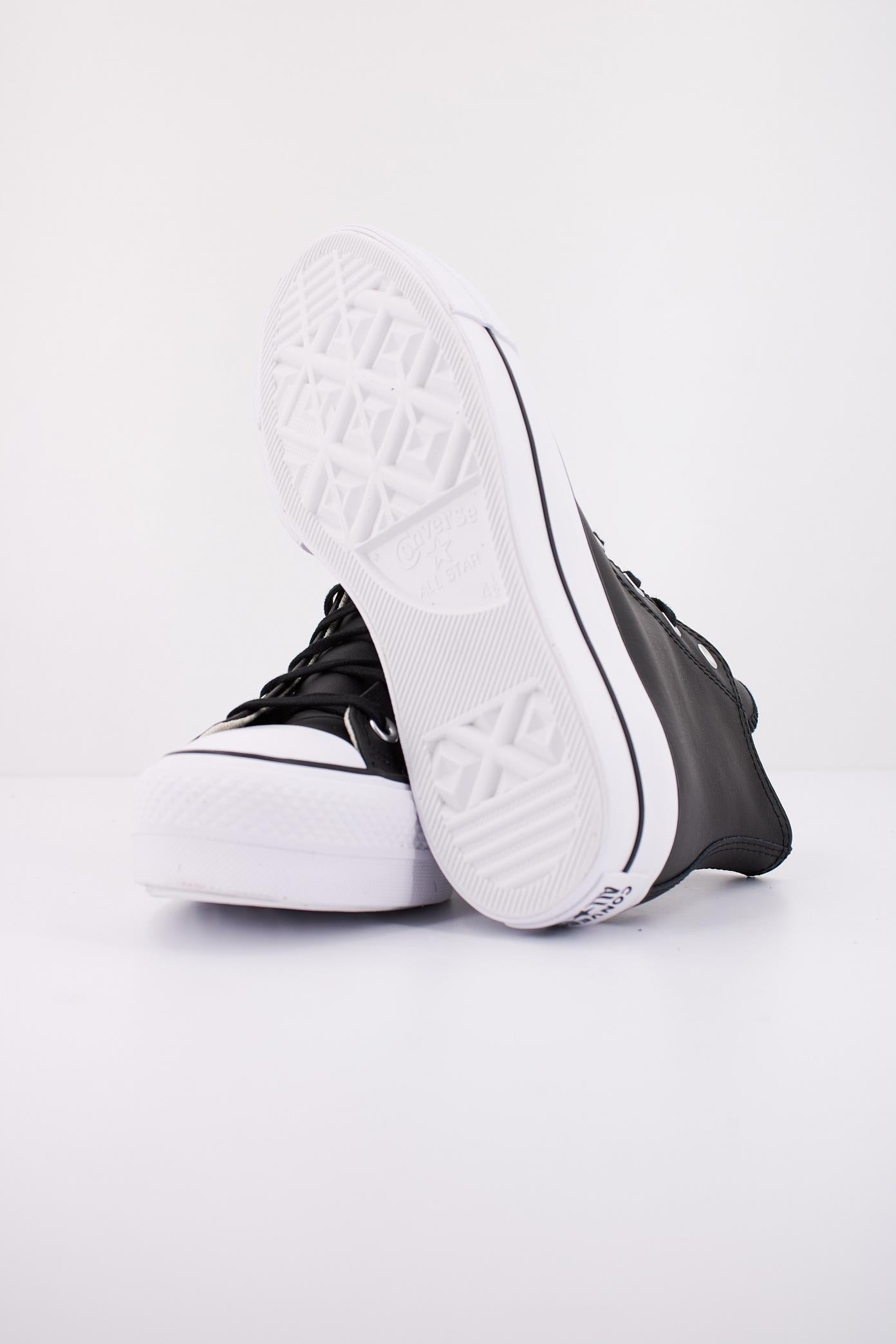 CONVERSE CHUCK TAYLOR ALL STAR PLATFORM LEATHER en color NEGRO  (5)