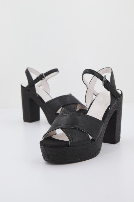 LUMBERJACK CROSSED ANKLE en color NEGRO  (1)