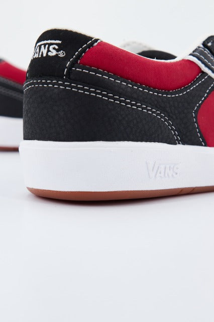 VANS UA LOWLAND CC en color NEGRO  (4)