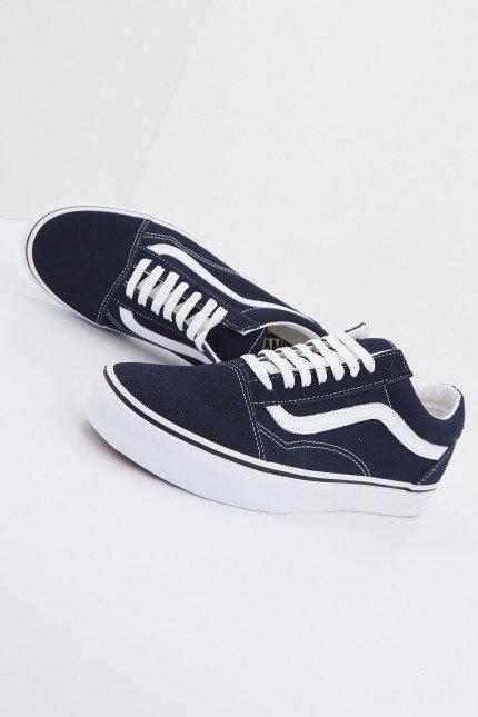 VANS UA  OLD SKOOL en color AZUL  (3)