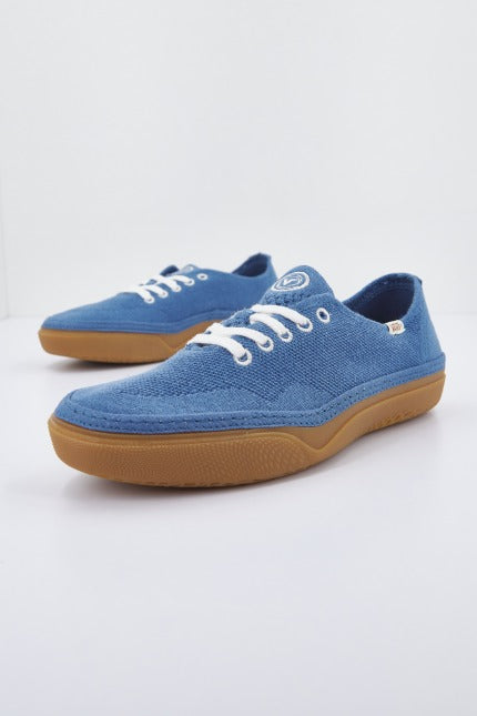 VANS UA CIRCLE VEE en color AZUL  (2)