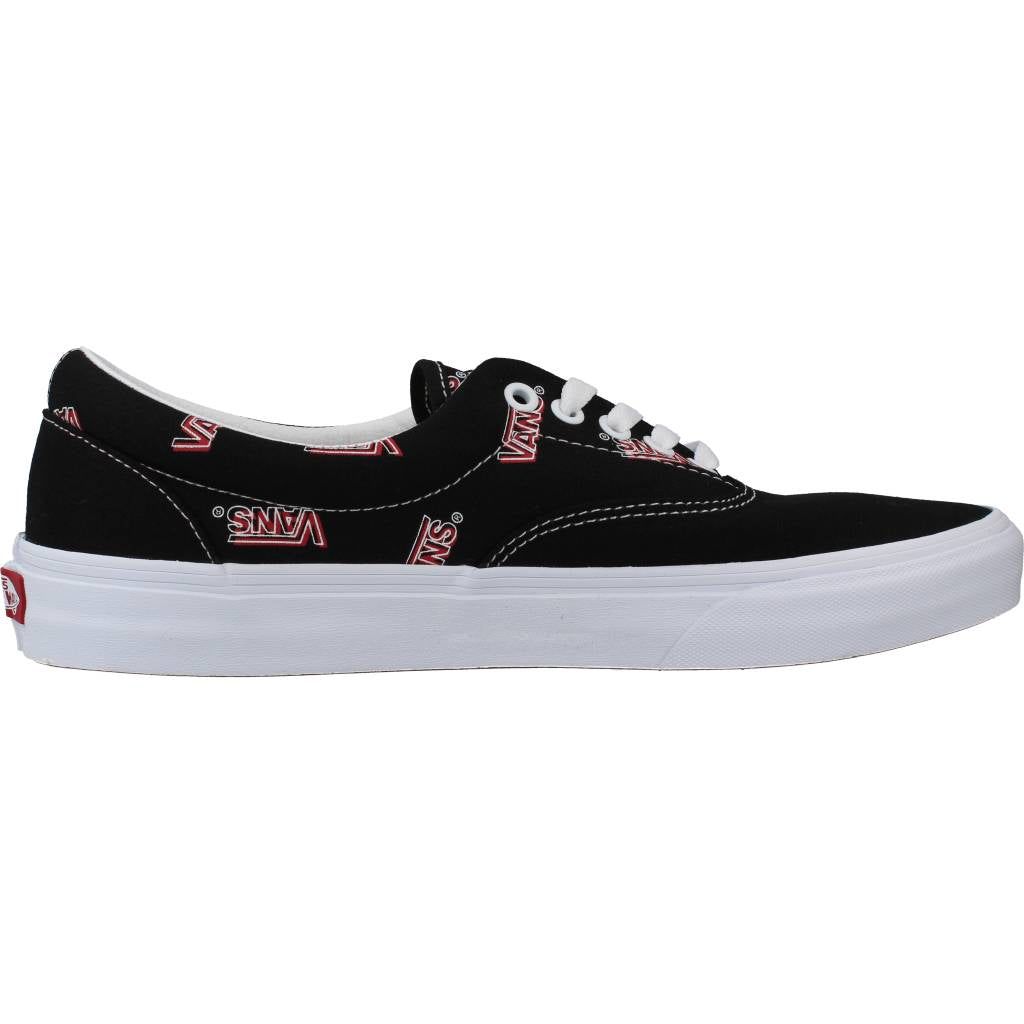 VANS UA ERA en color NEGRO  (4)