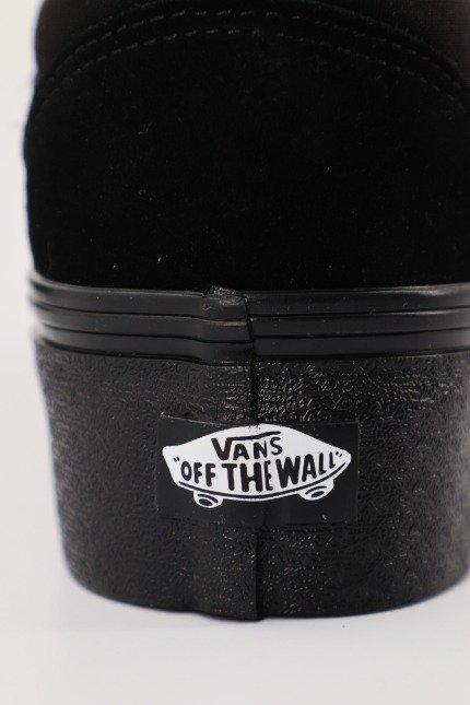 VANS UA OLD SKOOL en color NEGRO  (4)