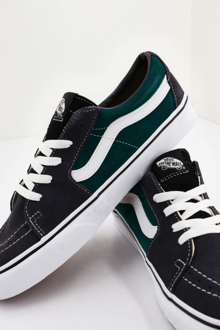 VANS UA SK-LOW en color GRIS  (2)