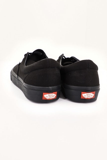 VANS VNQFKBKA en color NEGRO  (4)
