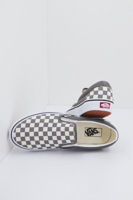 VANS CLASSIC SLIP-ON en color GRIS  (3)