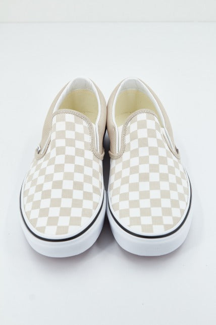 VANS CLASSIC SLIP-ON en color BEIS  (4)