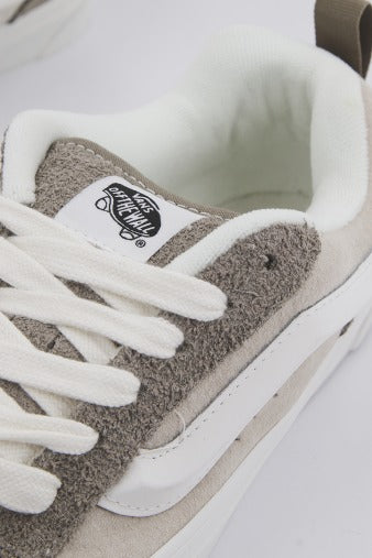 VANS KNU SKOOL en color BEIS  (4)