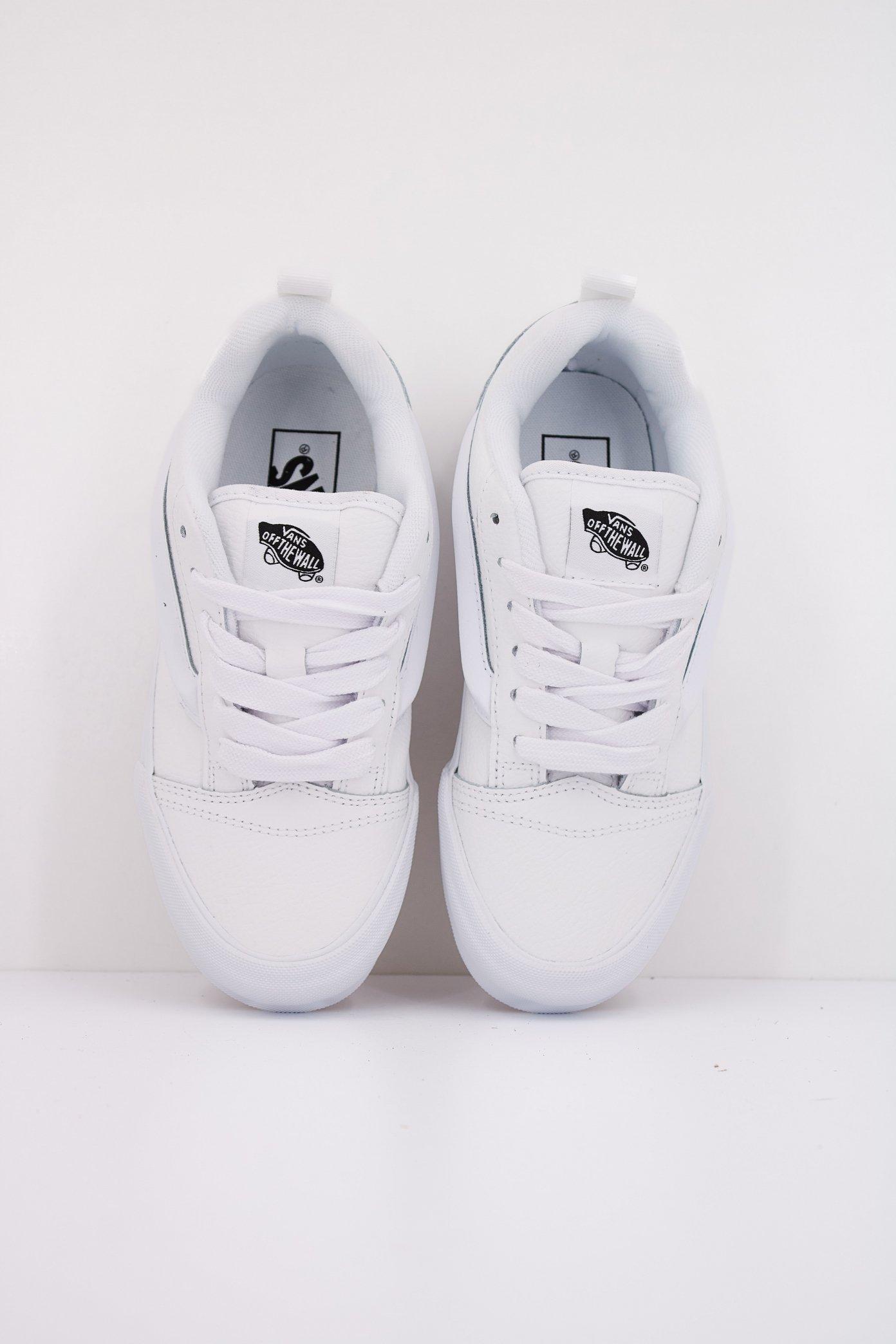 VANS  KNU SKOOL en color BLANCO  (3)
