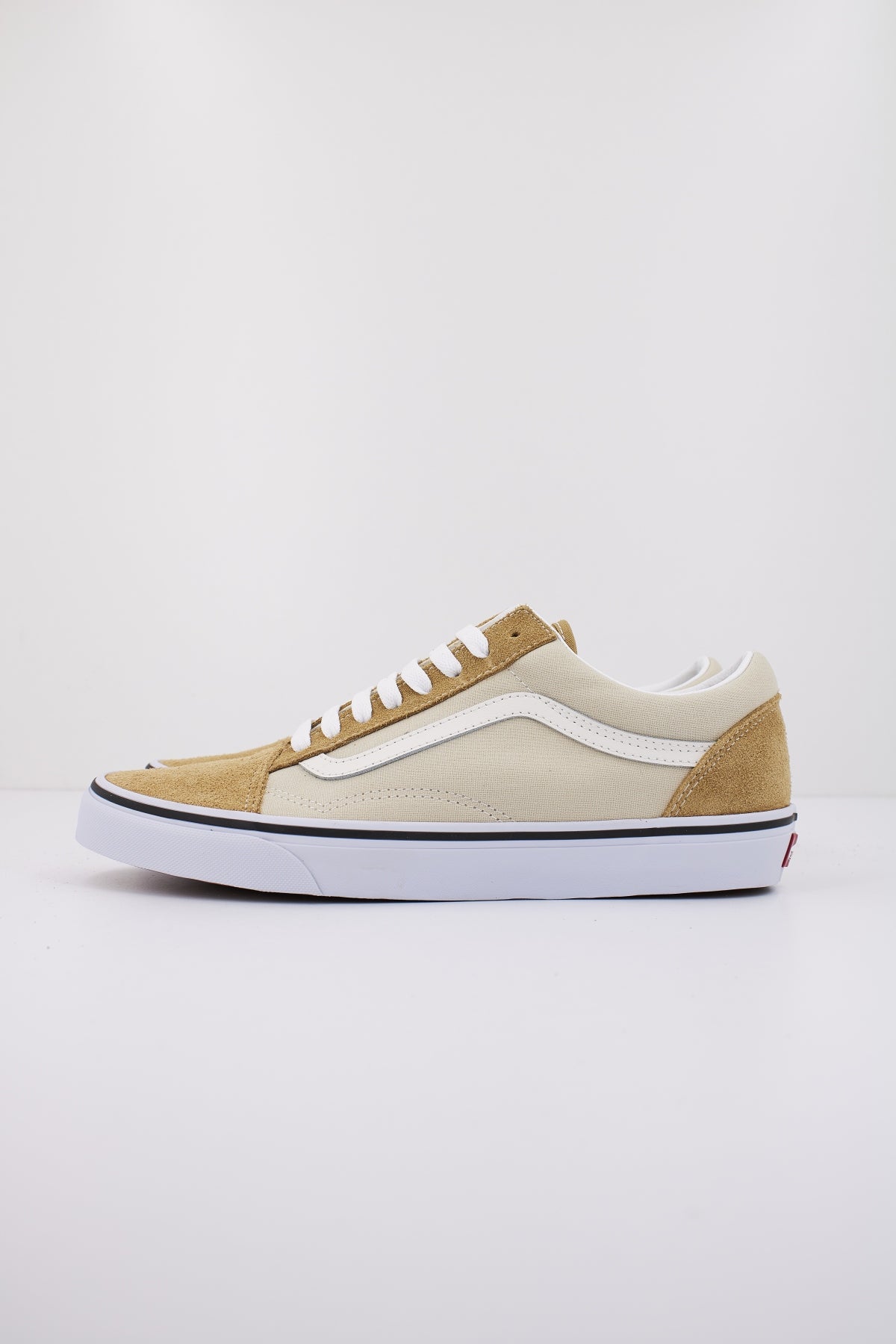 VANS OLD SKOOL en color MARRON CLARO  (1)