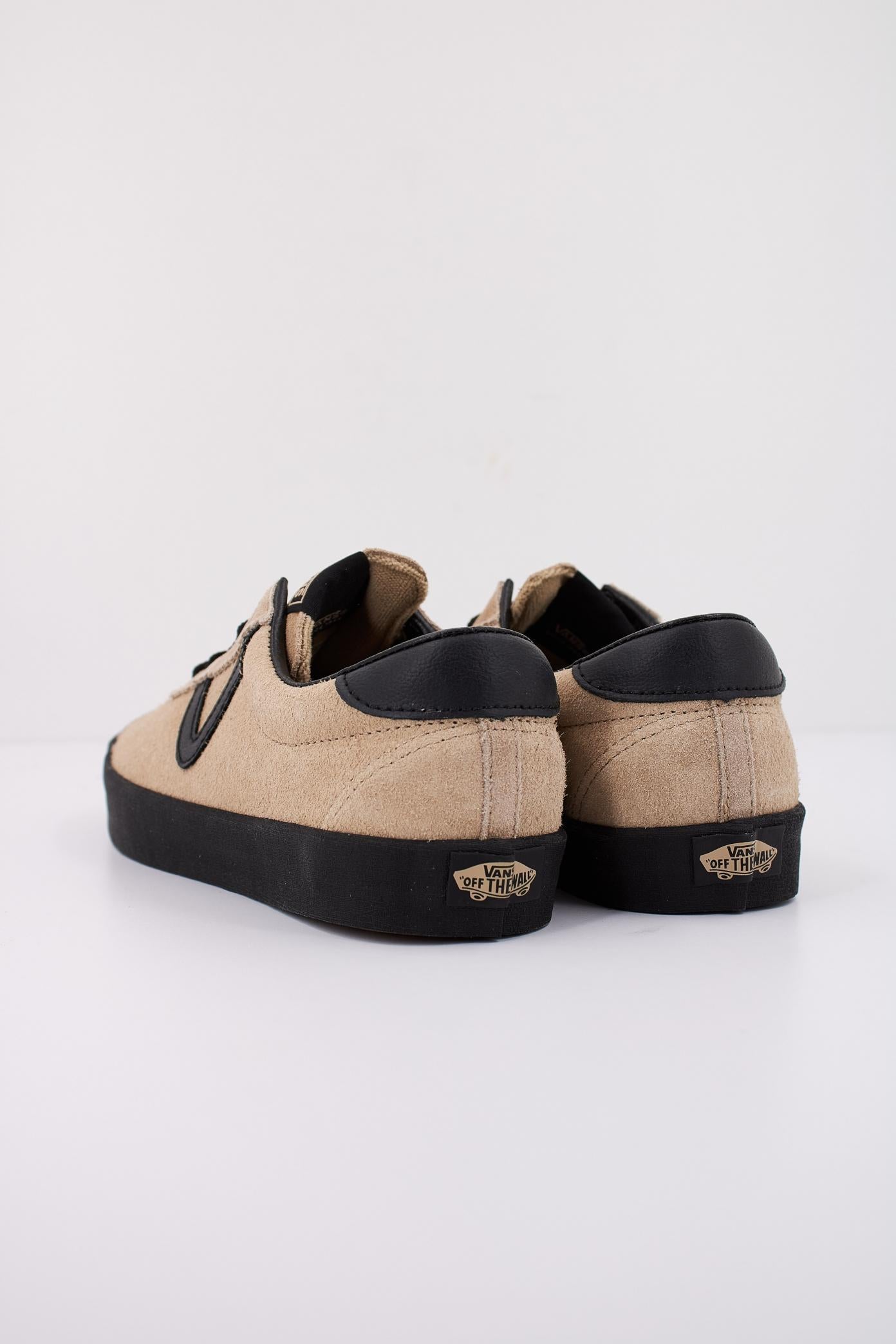 VANS SPORT LOW en color BEIS  (4)