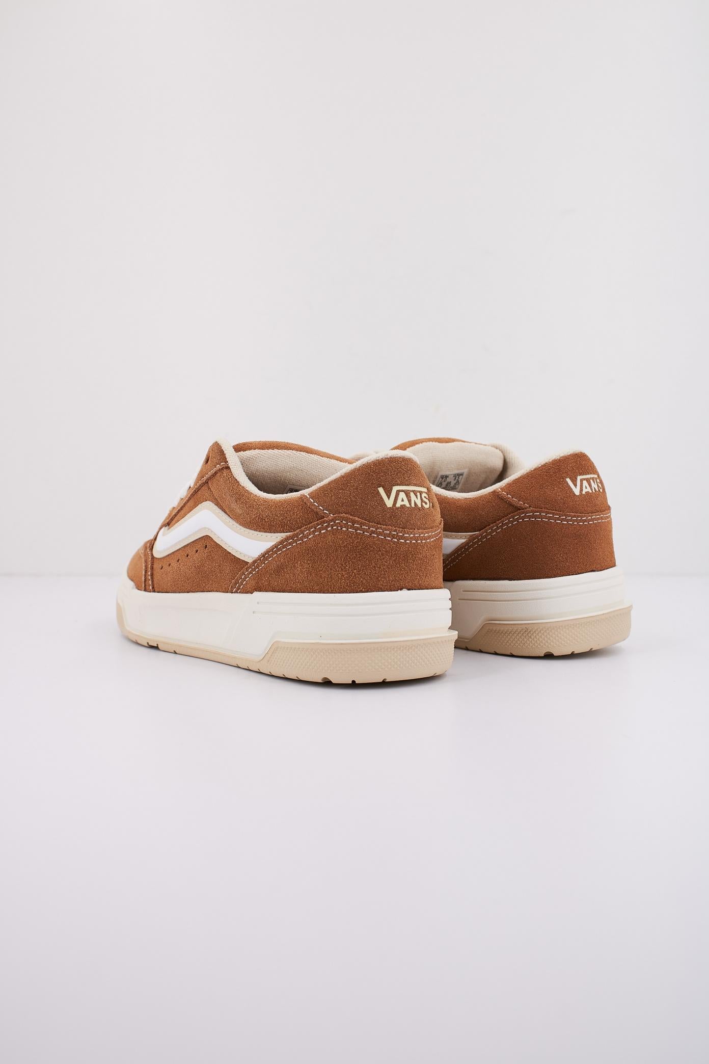 VANS HYLANE en color MARRON  (4)