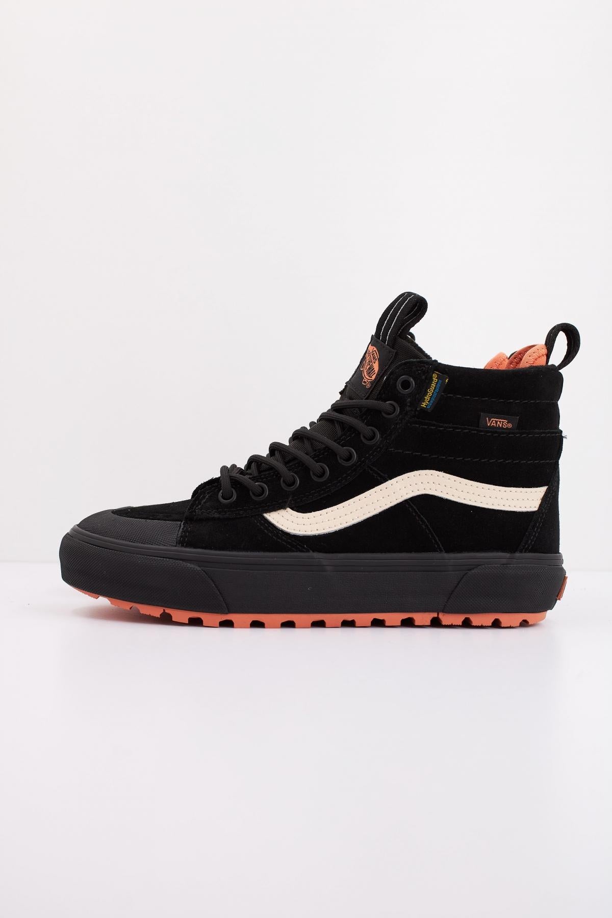 VANS MTE SK-HI WATERPROOF en color NEGRO  (1)