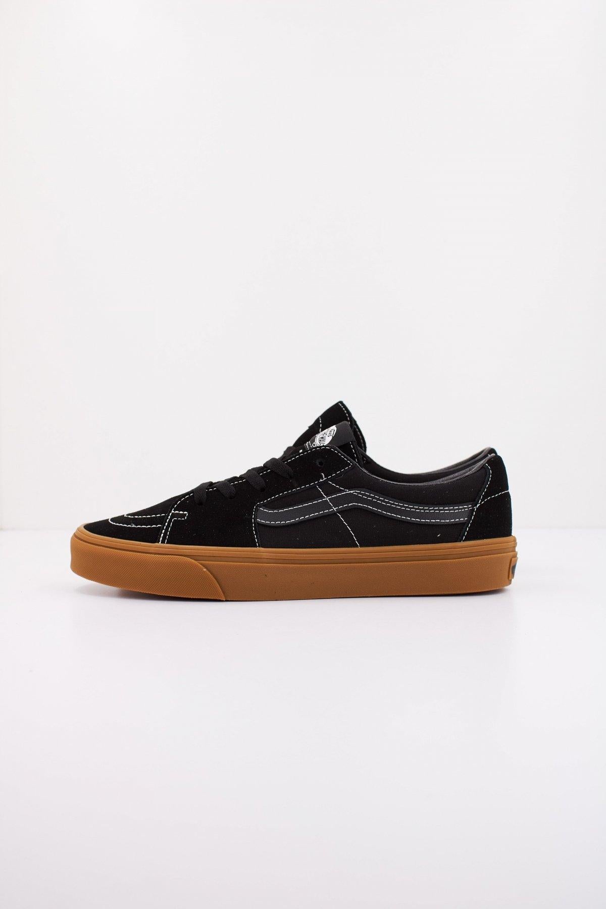 VANS SK-LOW en color NEGRO  (1)