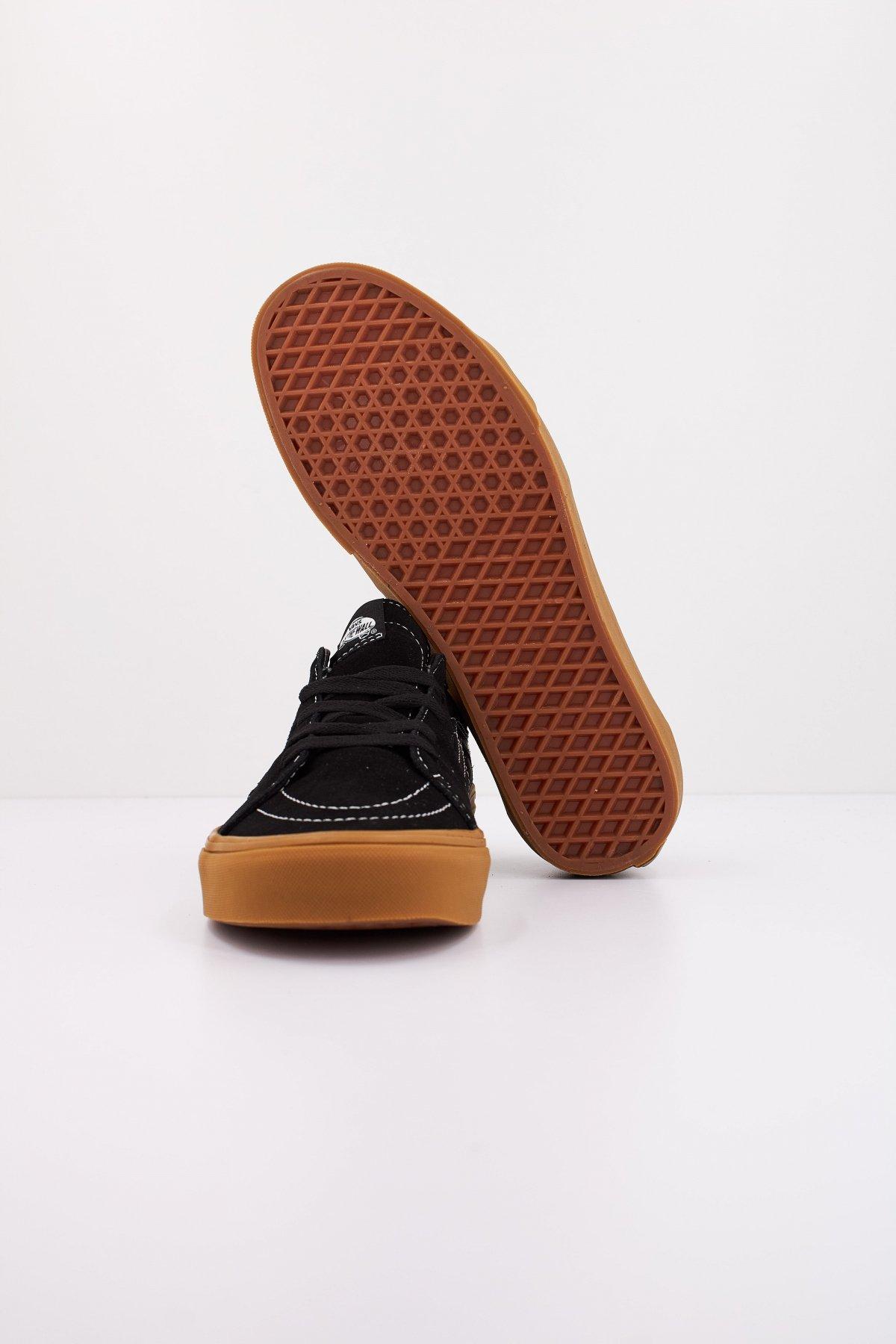 VANS SK-LOW en color NEGRO  (5)
