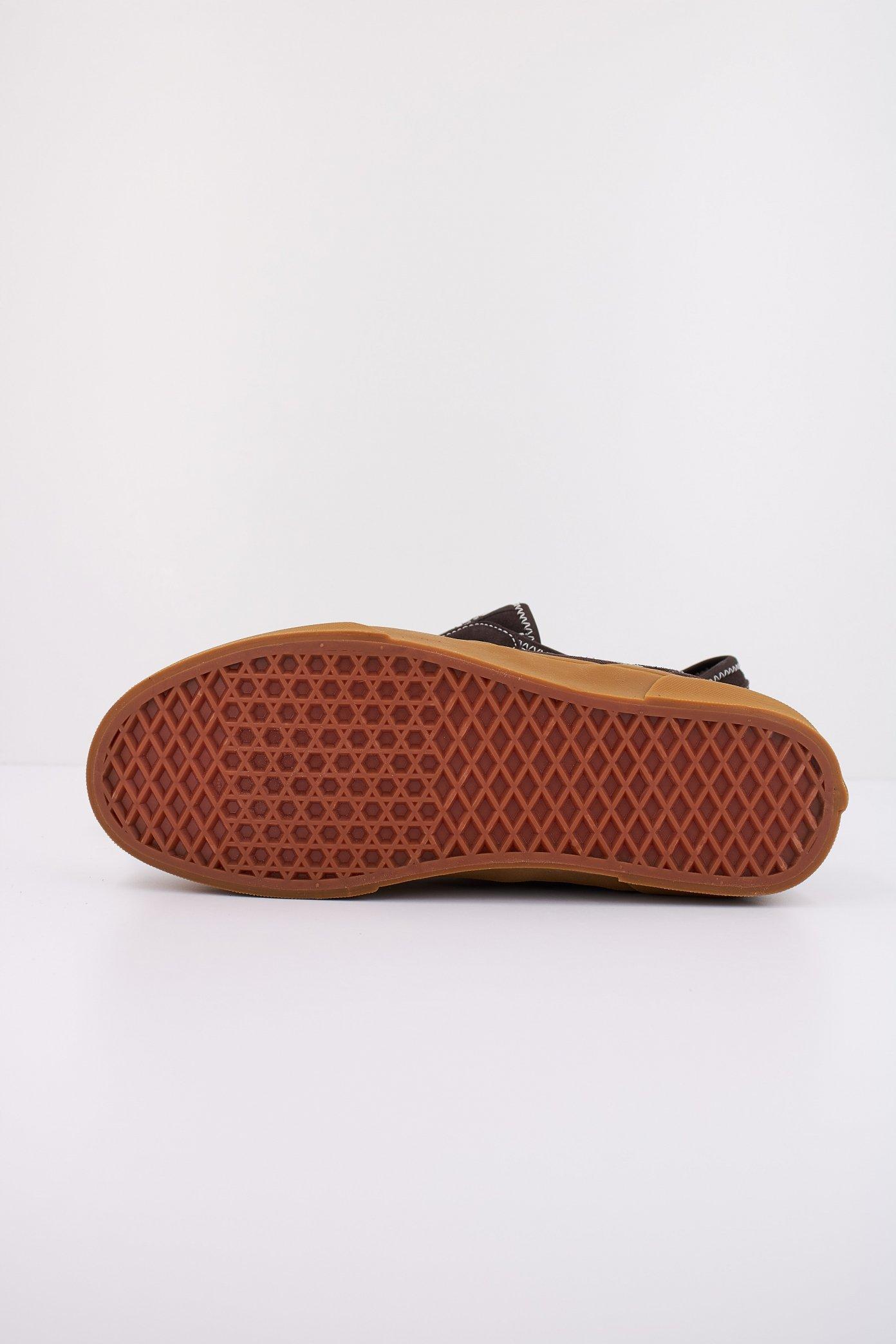 VANS UA ROWLEY CLASSIC en color MARRON  (5)