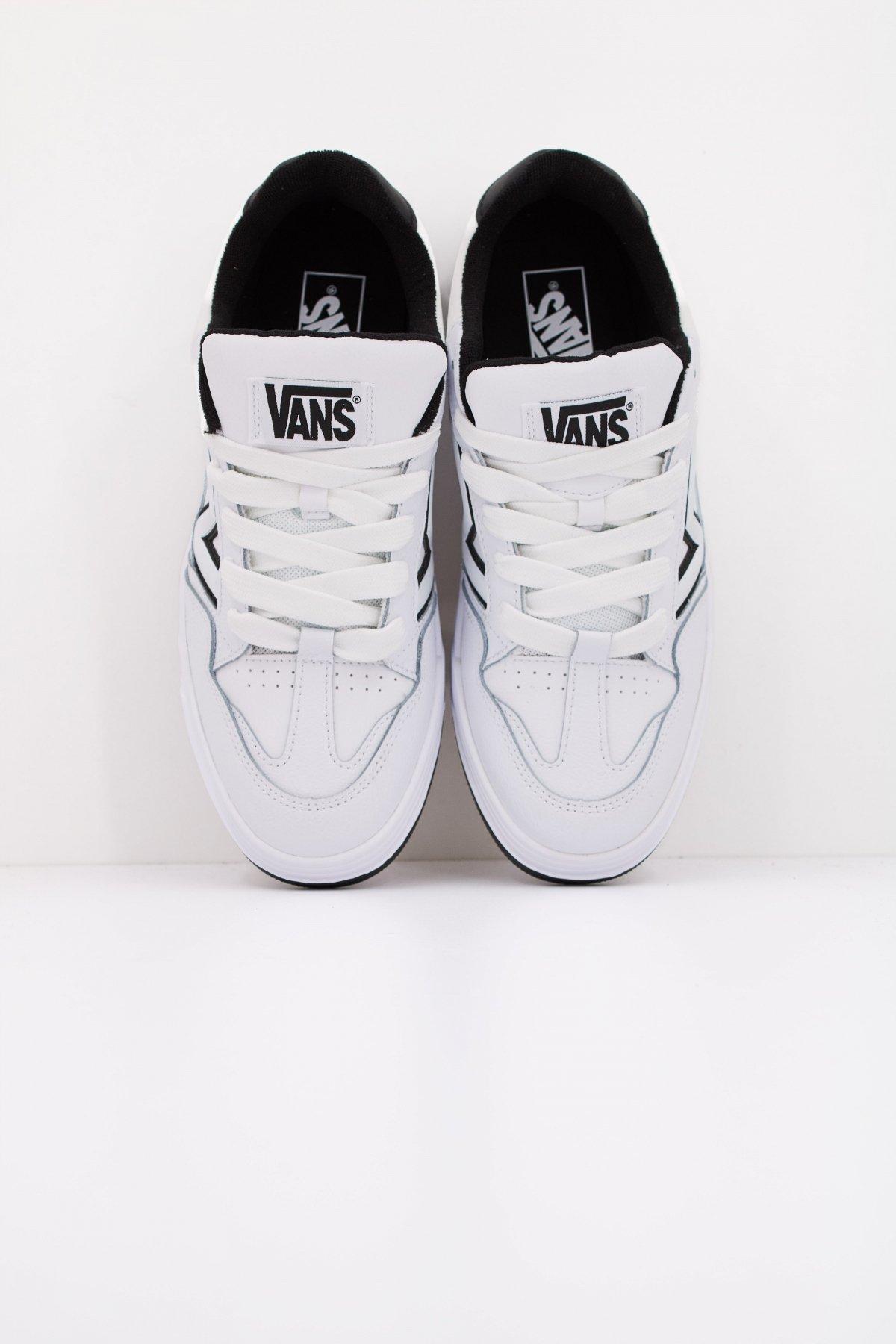 VANS UPLAND en color BLANCO  (3)