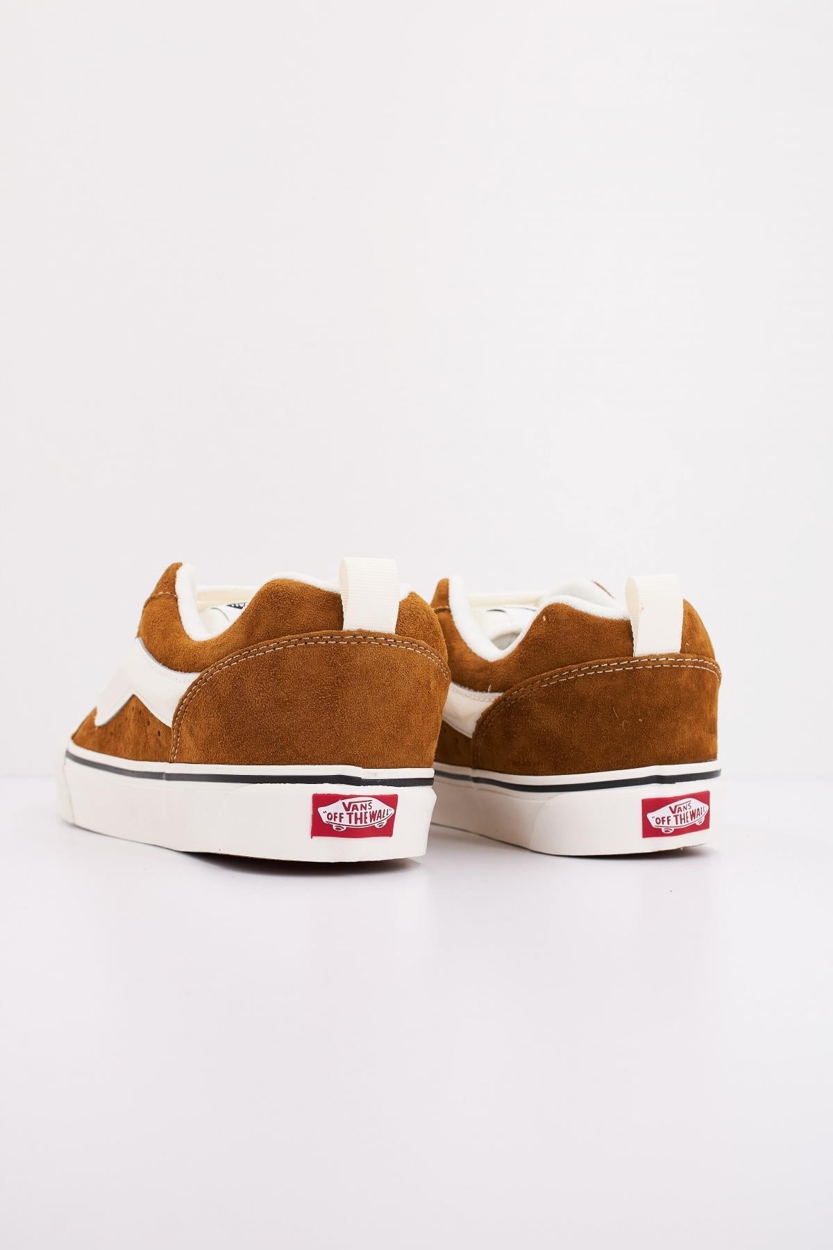 VANS KNU SKOOL en color MARRON  (4)