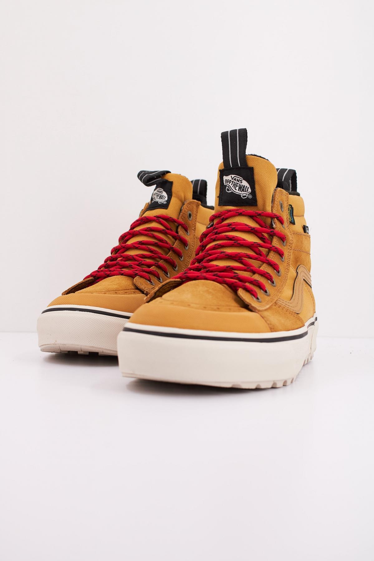 VANS MTE SK-HI WATERPROOF en color AMARILLO  (2)