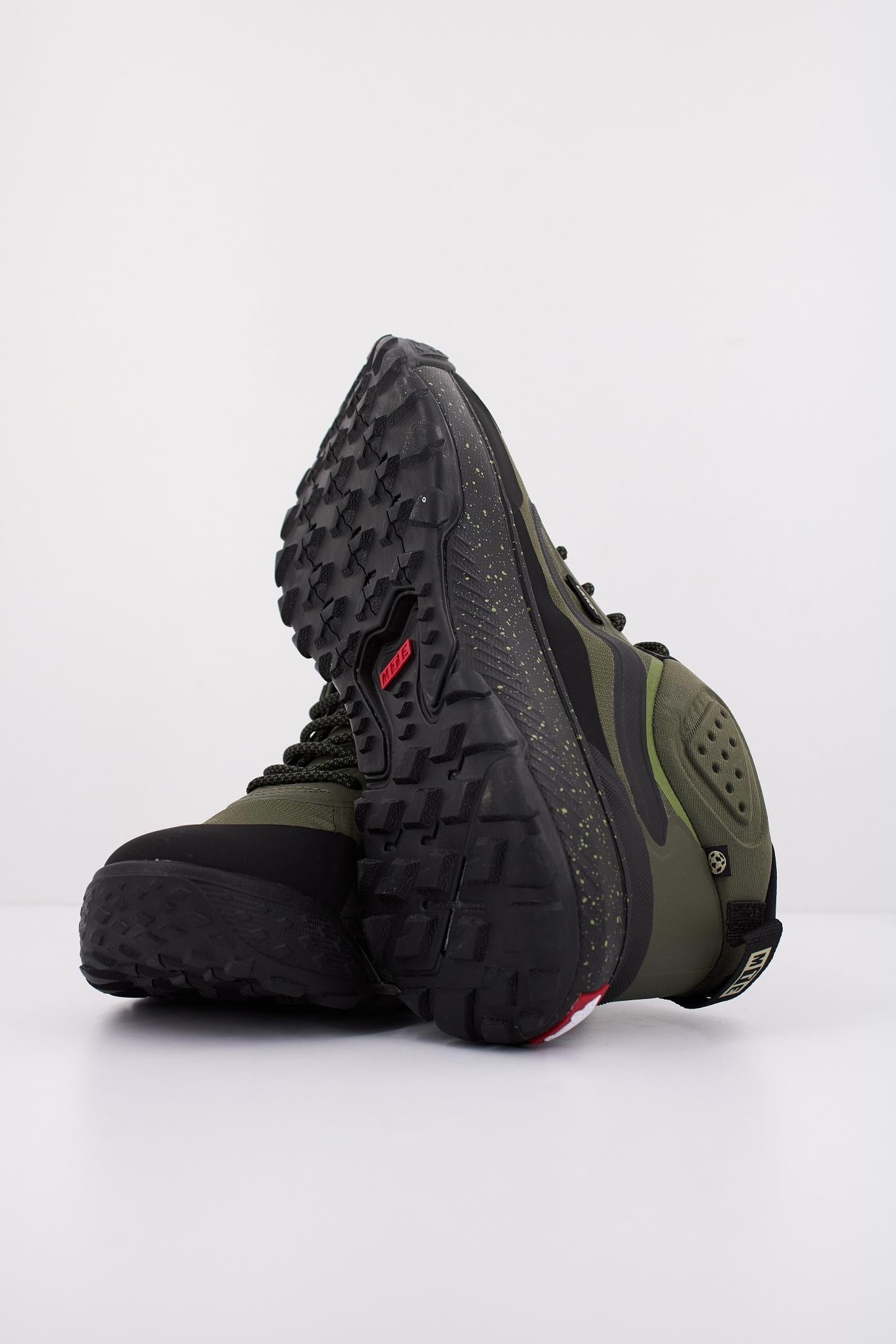 VANS MTE CROSSPATH MID en color VERDE  (5)