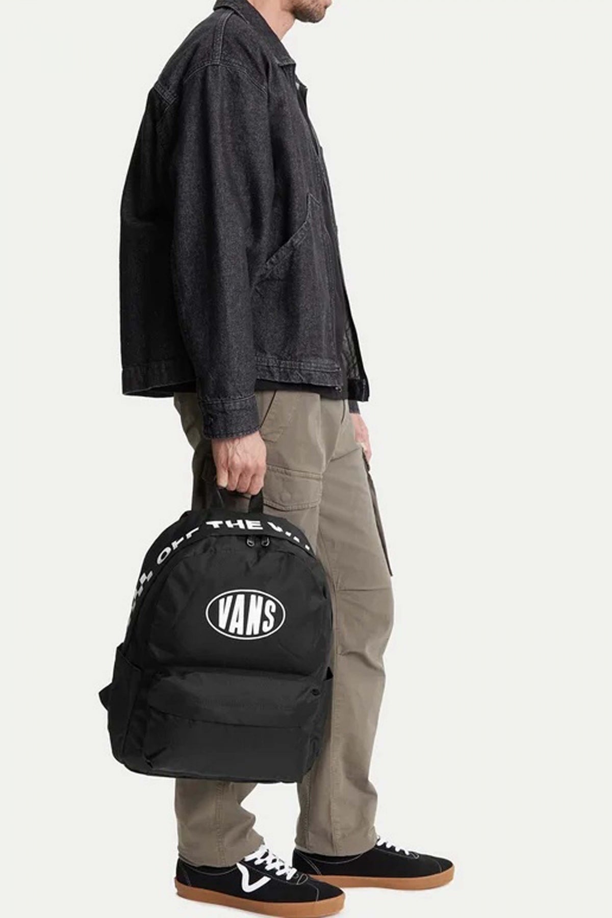 VANS OLD SKOOL BACKPACK en color NEGRO  (4)