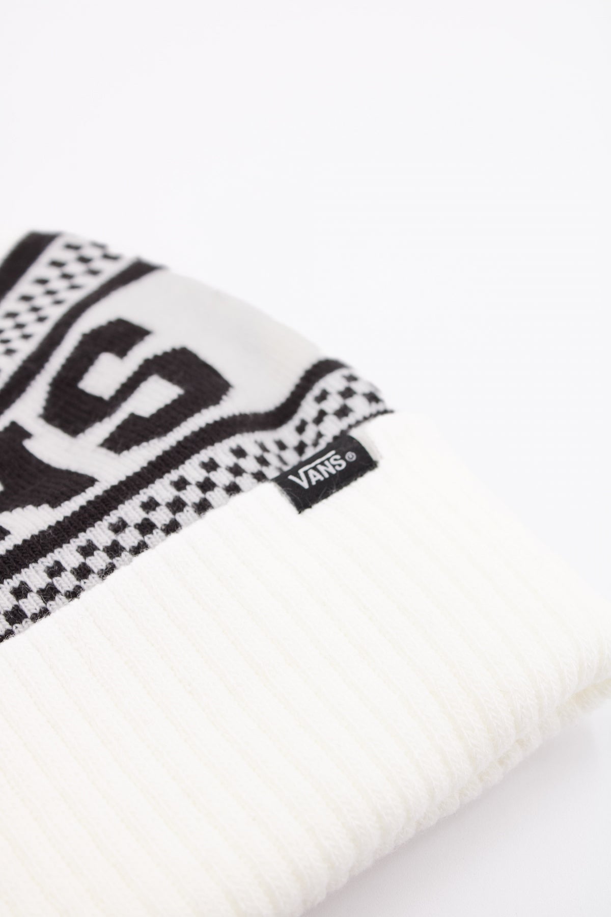 VANS CHECK POM BEANIE en color BLANCO  (4)