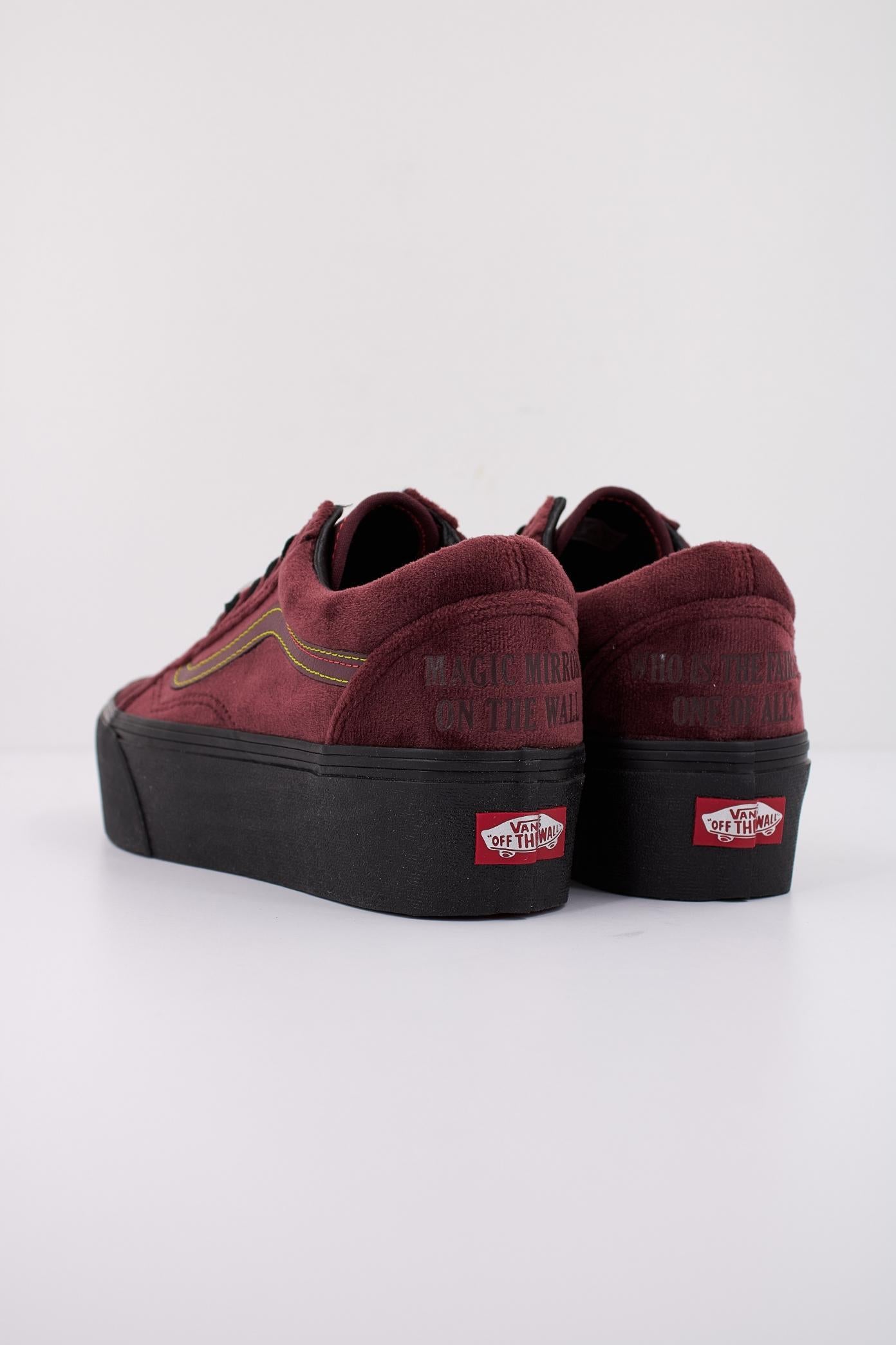 VANS STACKFORM DI en color BURDEOS  (4)