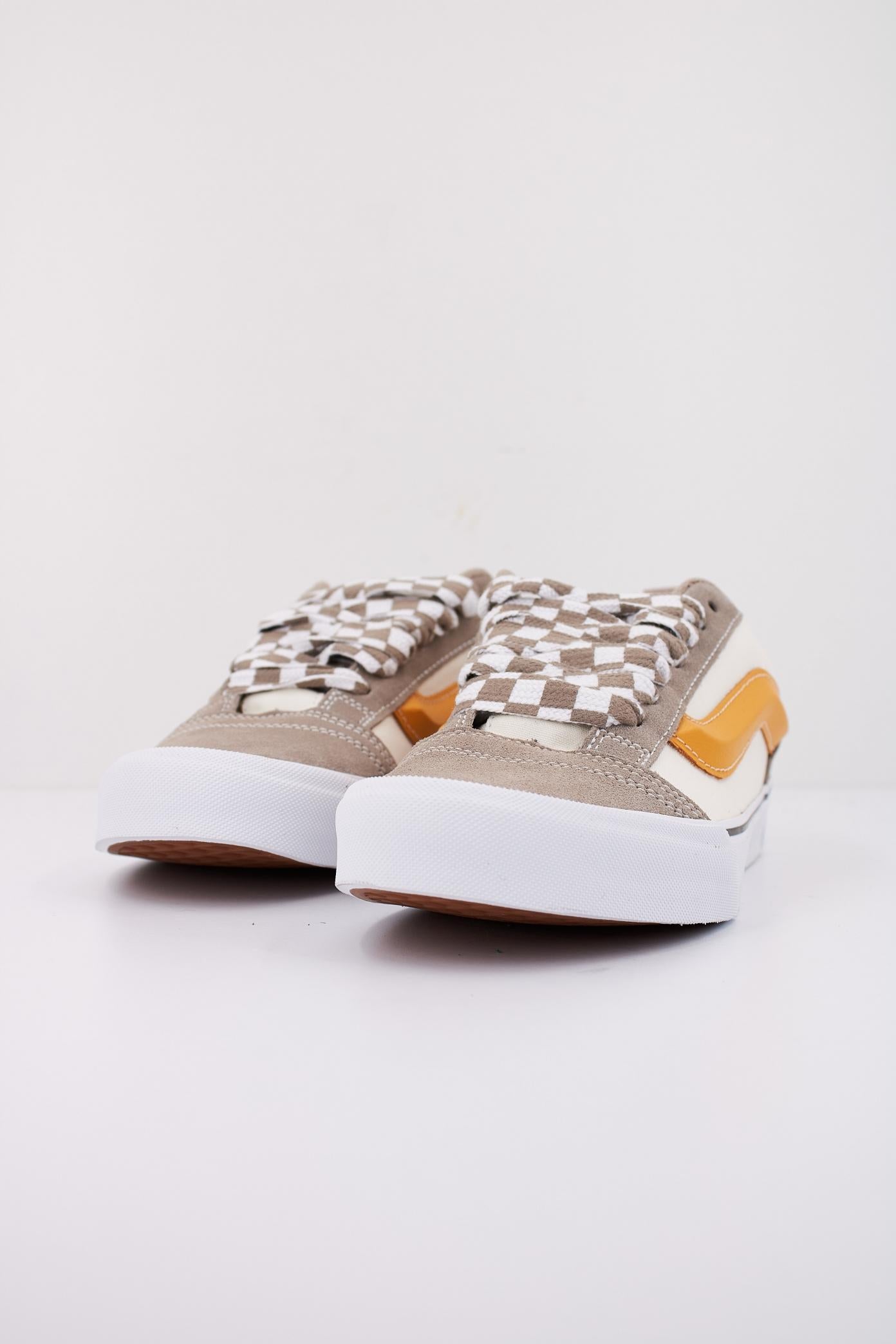 VANS KNU SKOOL en color BEIS  (2)