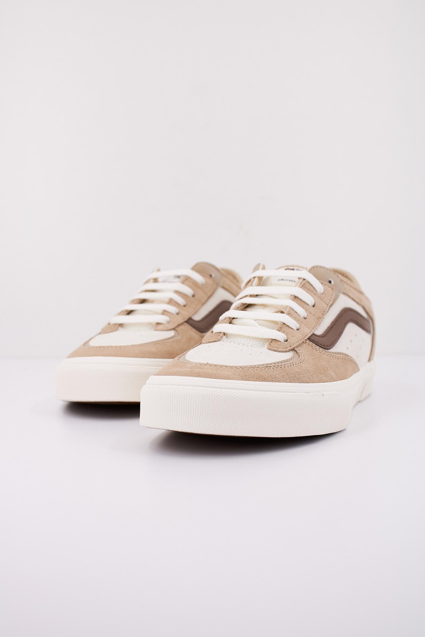 VANS ROWLEY CLASSIC en color MARRON  (2)