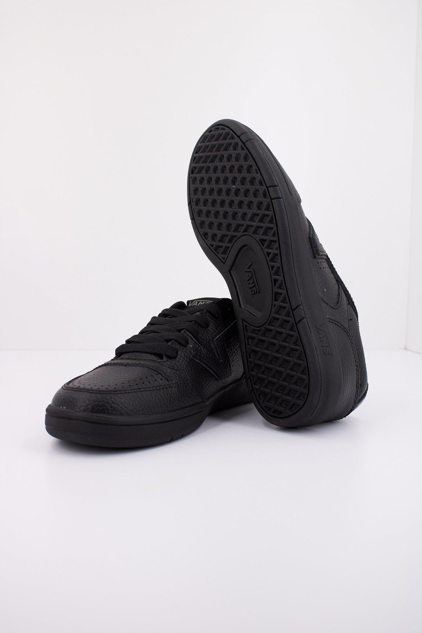 VANS LOWLAND CC en color NEGRO  (5)