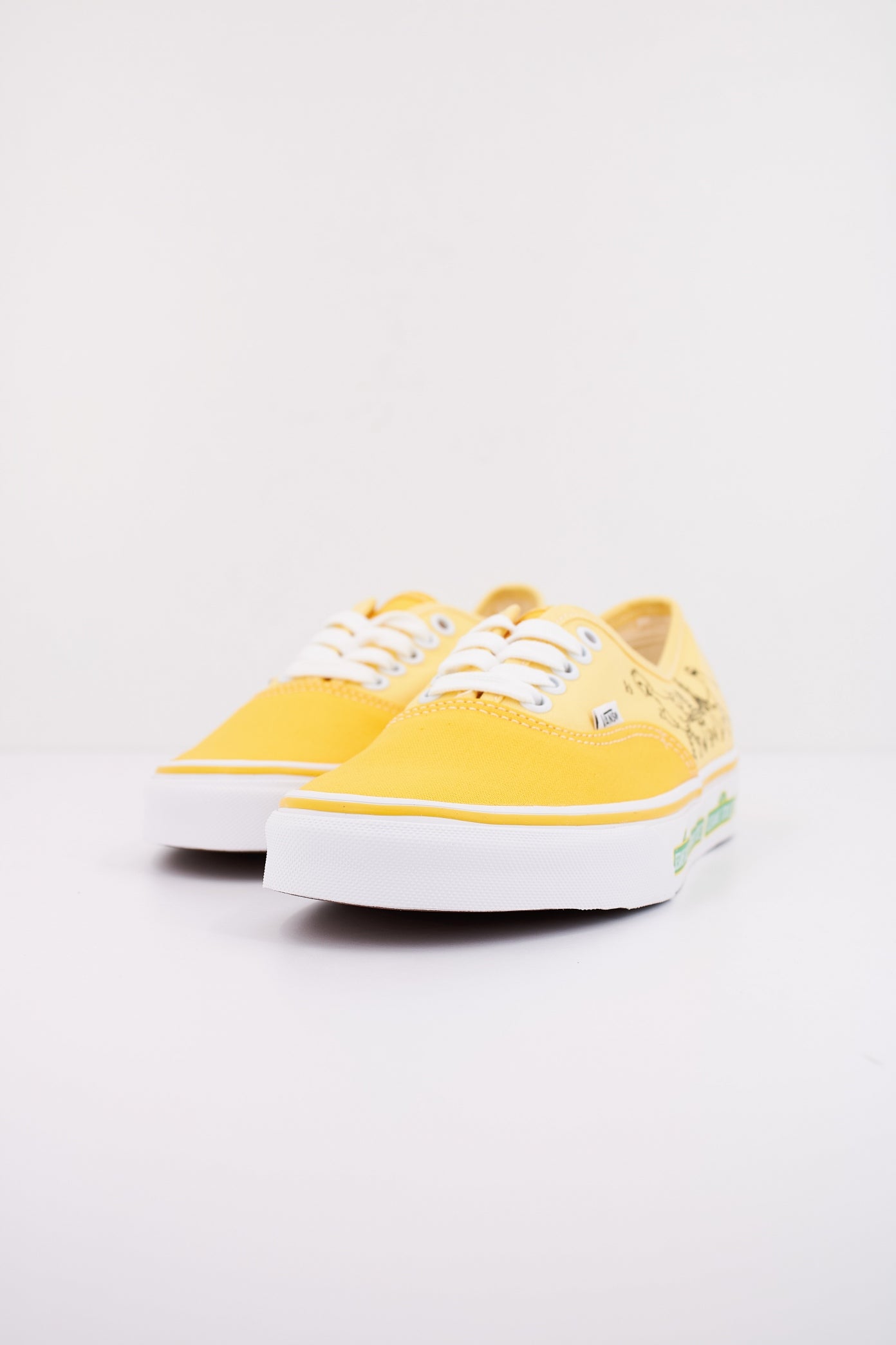 VANS AUTHENTIC en color AMARILLO  (2)