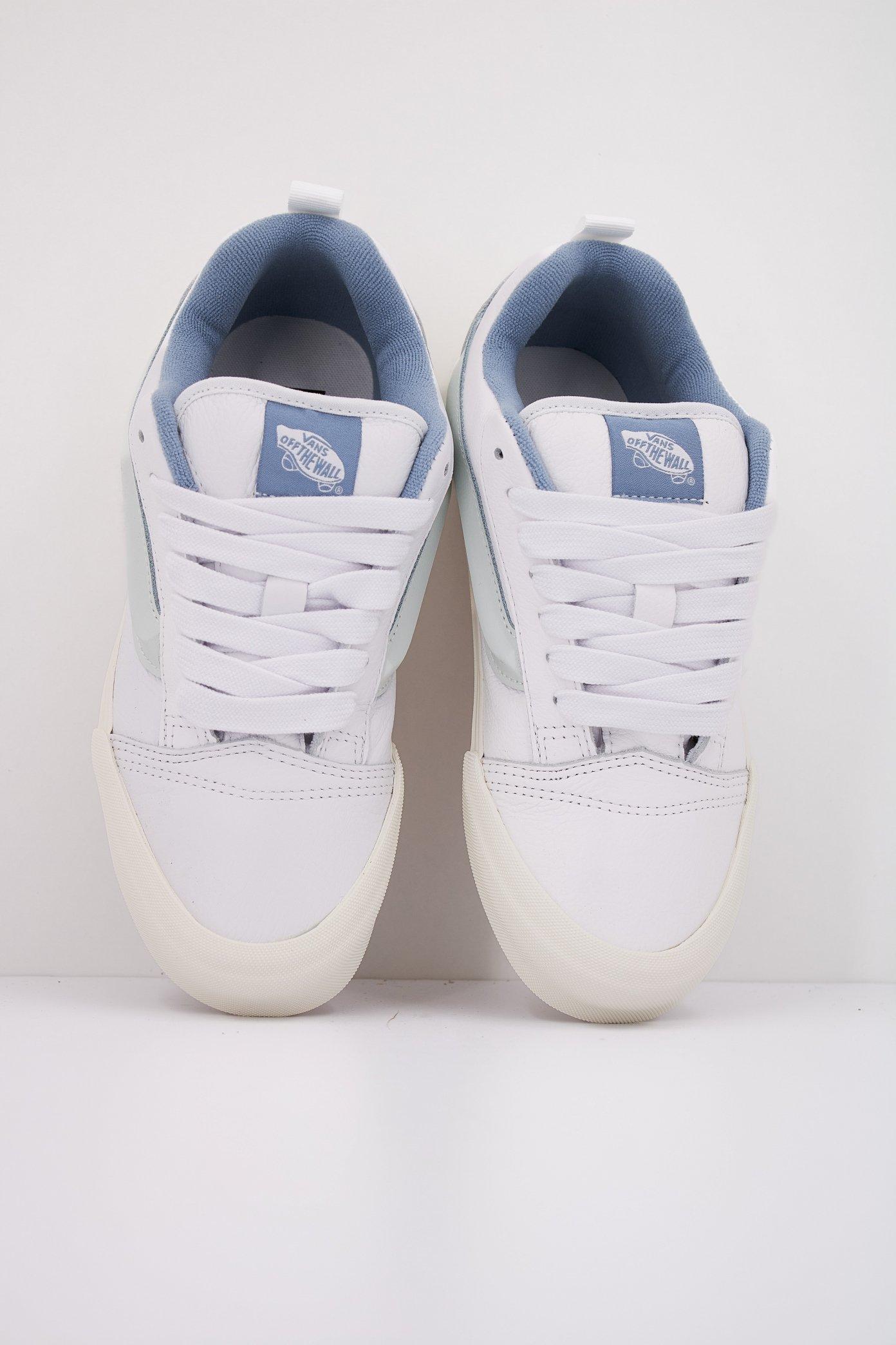 VANS  KNU SKOOL PREMIUM LEAT en color BLANCO  (3)