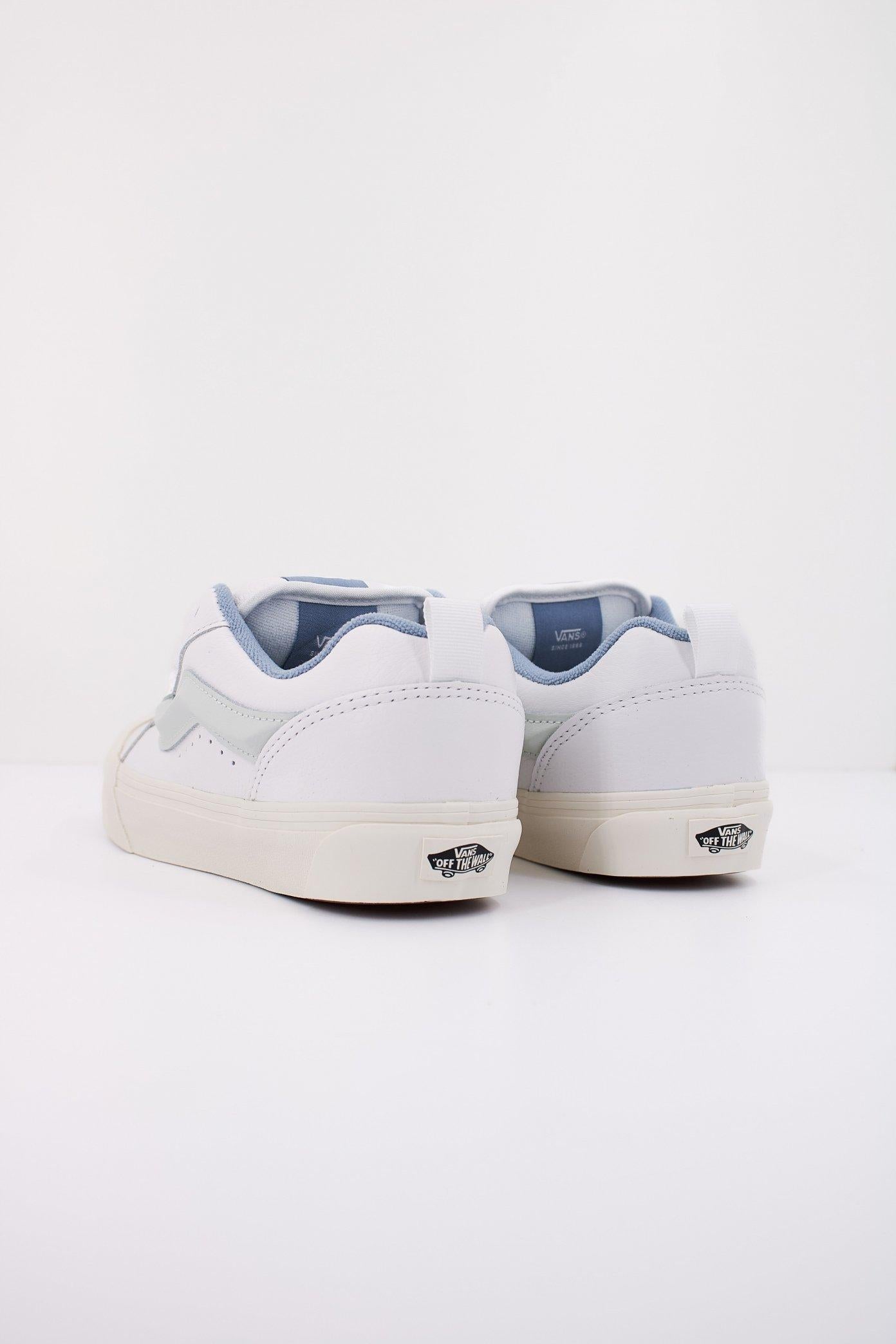 VANS  KNU SKOOL PREMIUM LEAT en color BLANCO  (4)