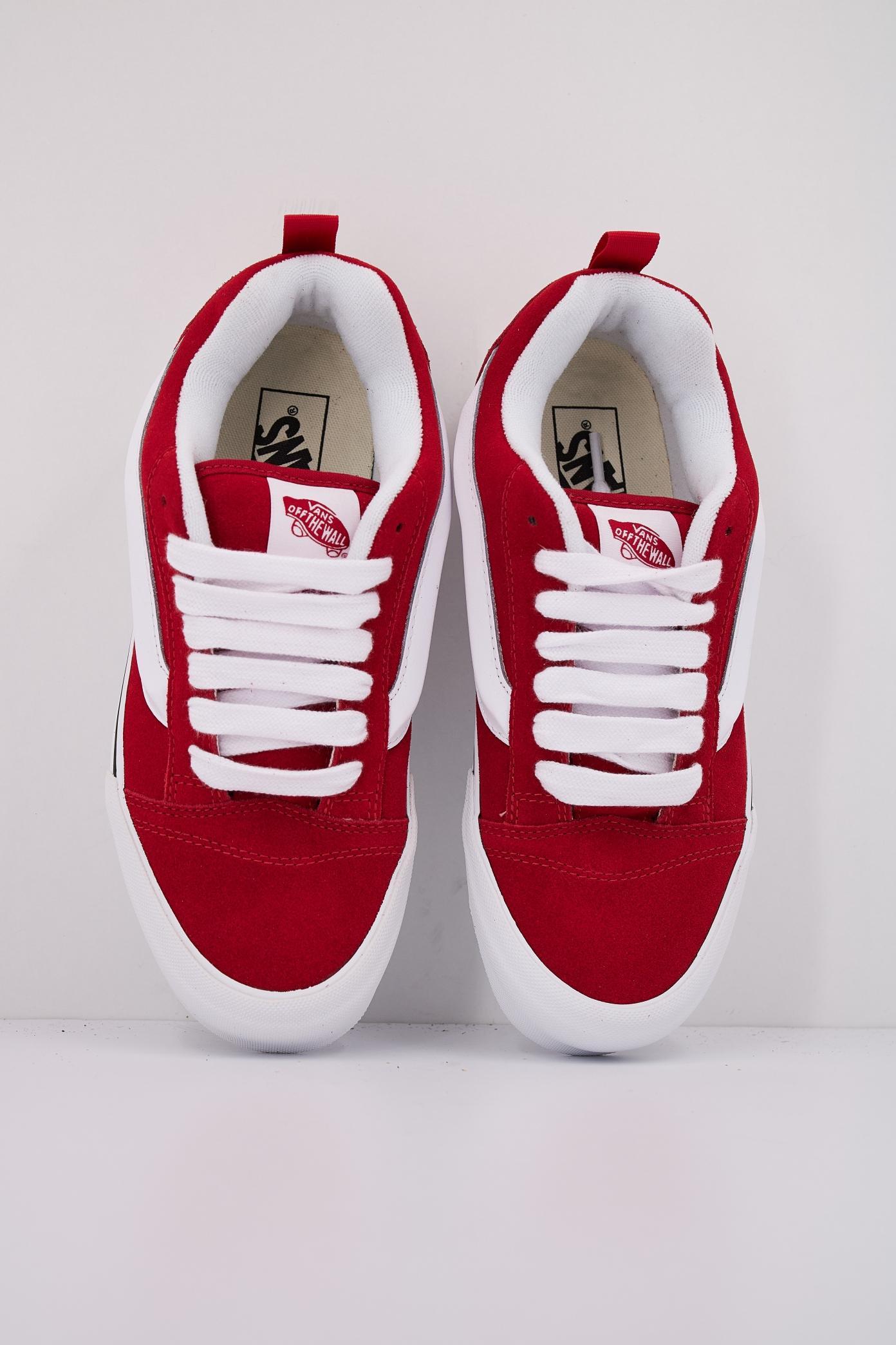 VANS KNU SKOOL en color ROJO  (2)
