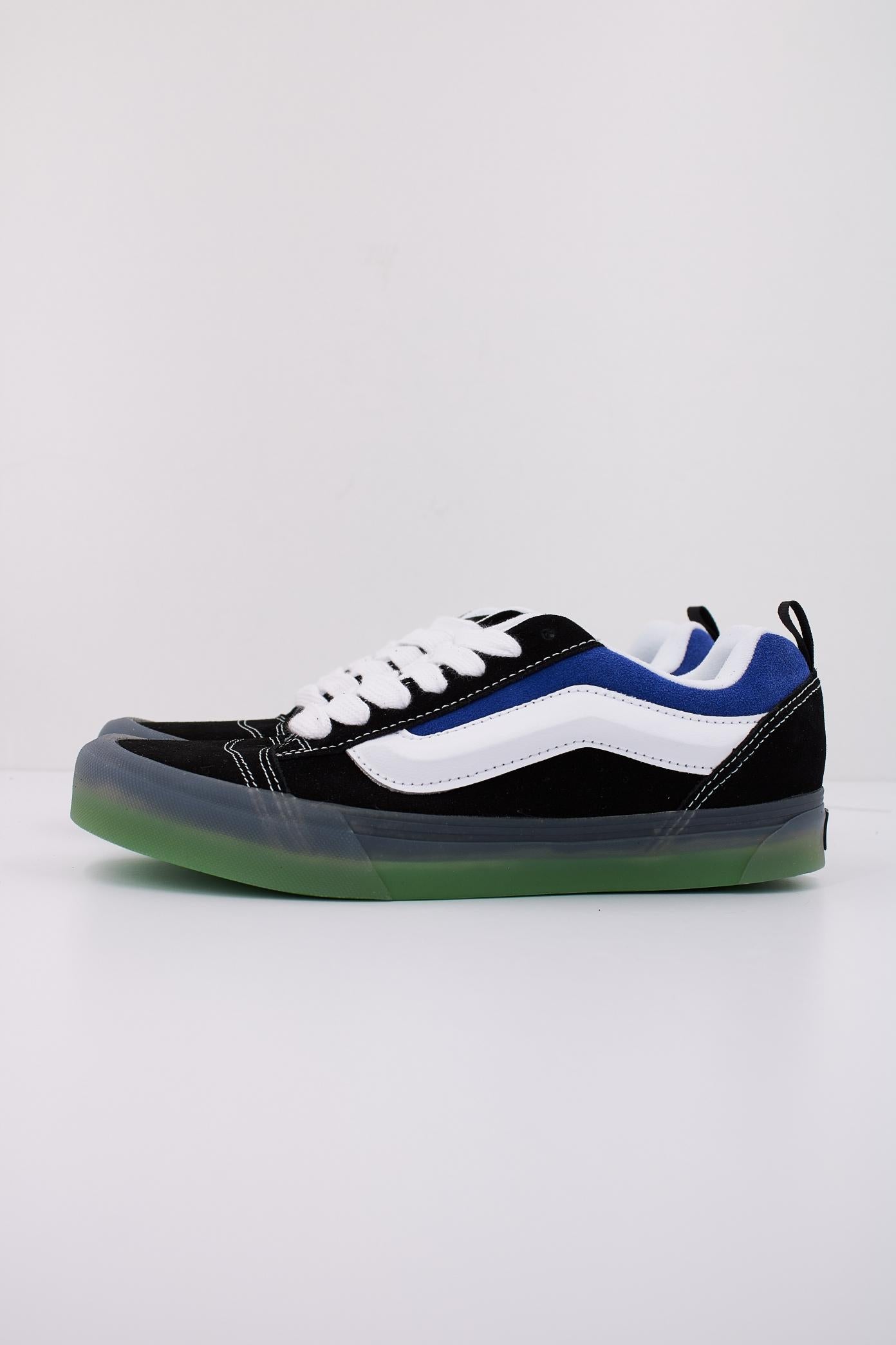 VANS KNU SKOOL TRANSLUCENT en color AZUL  (1)