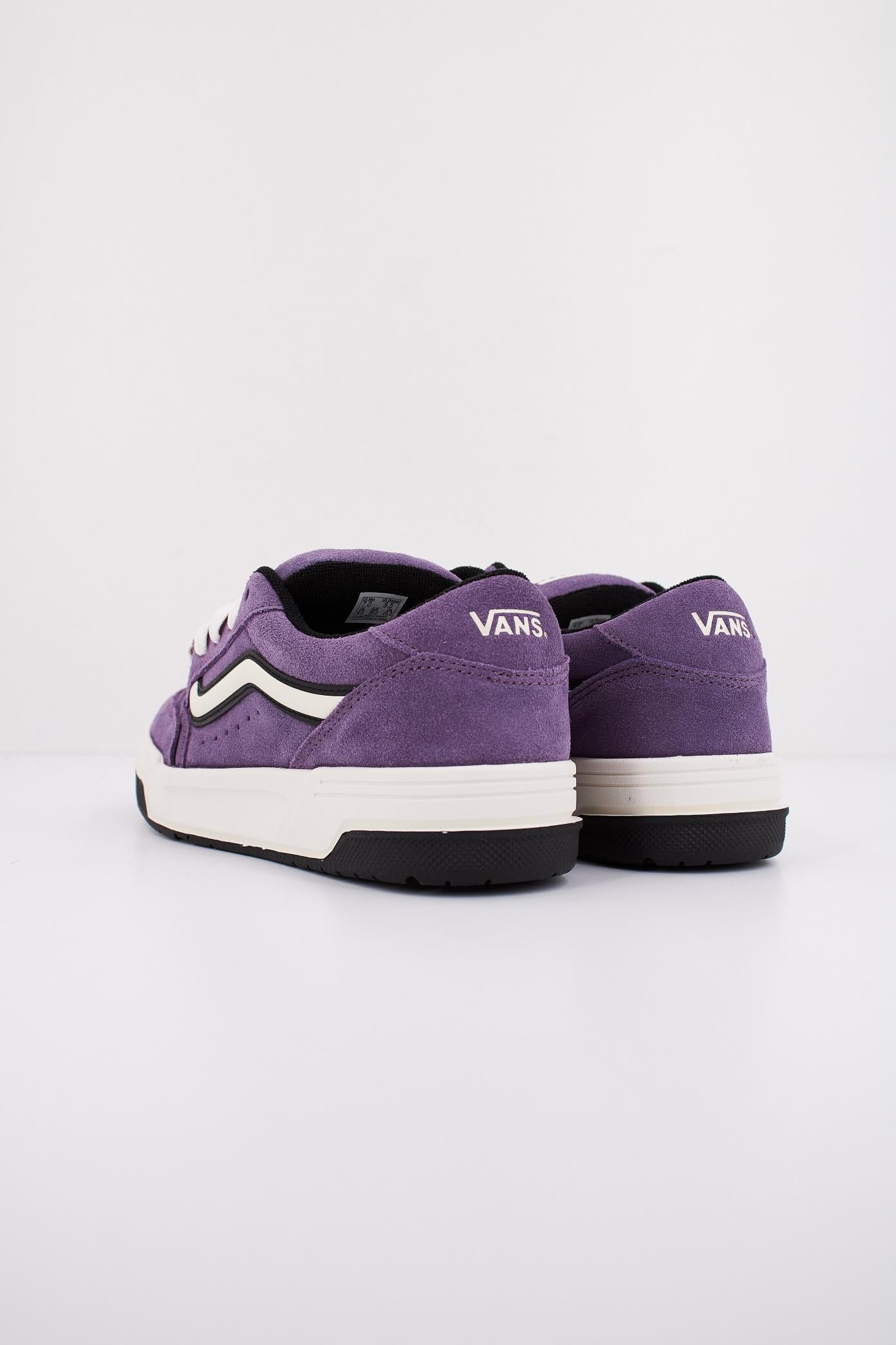 VANS HYLANE en color VIOLETA  (4)