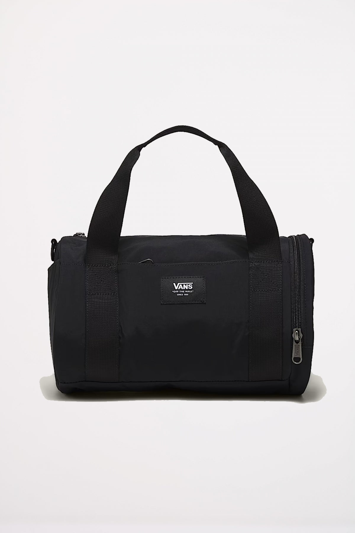VANS  BARRELED MIDI BAG en color NEGRO  (1)