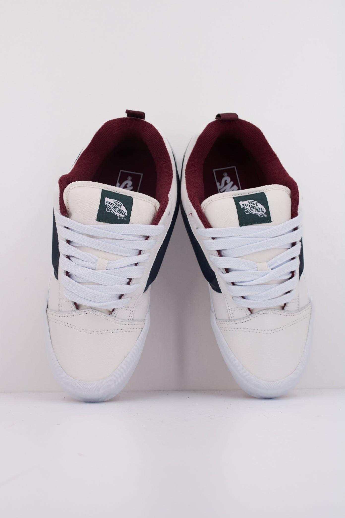 VANS KNU SKOOL en color BLANCO  (3)
