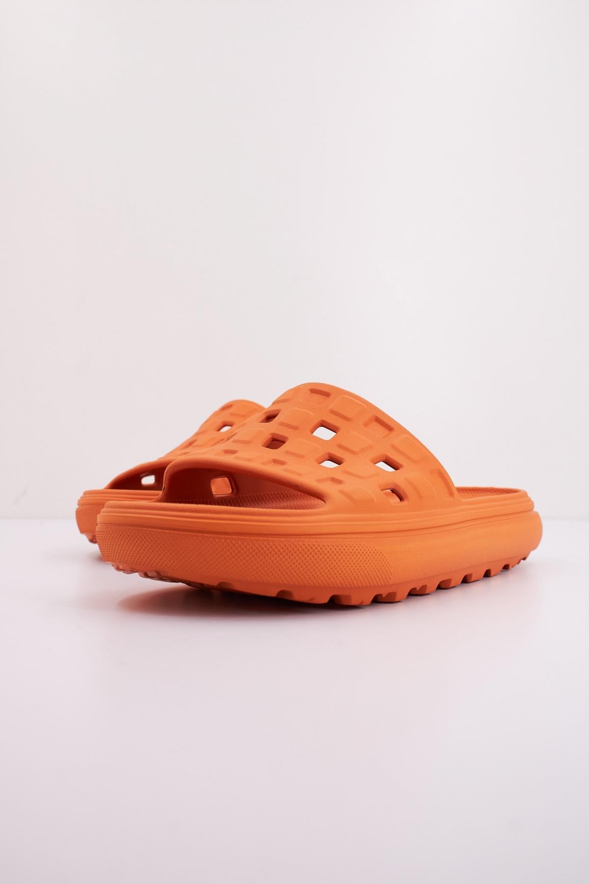 VANS MTE SLIDE-ON VRCUSH en color NARANJA  (2)