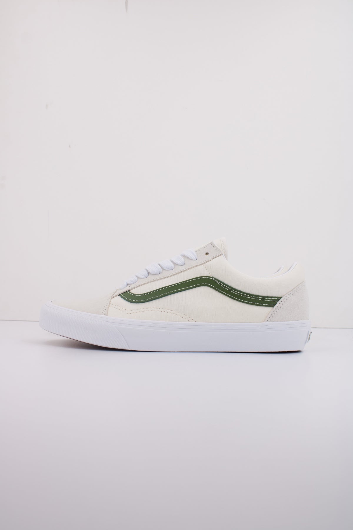 VANS OLD SKOOL en color BEIS  (1)