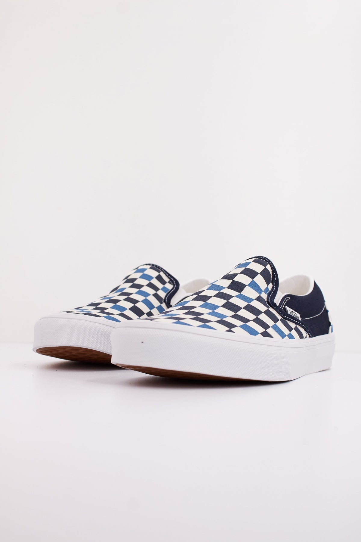 VANS CLASSIC SLIP-ON en color AZUL  (2)
