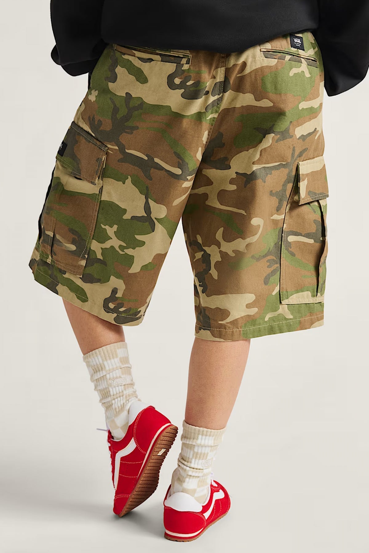 VANS RANGE CARGO LOOSE SHORT en color ANIMAL PRINT  (3)