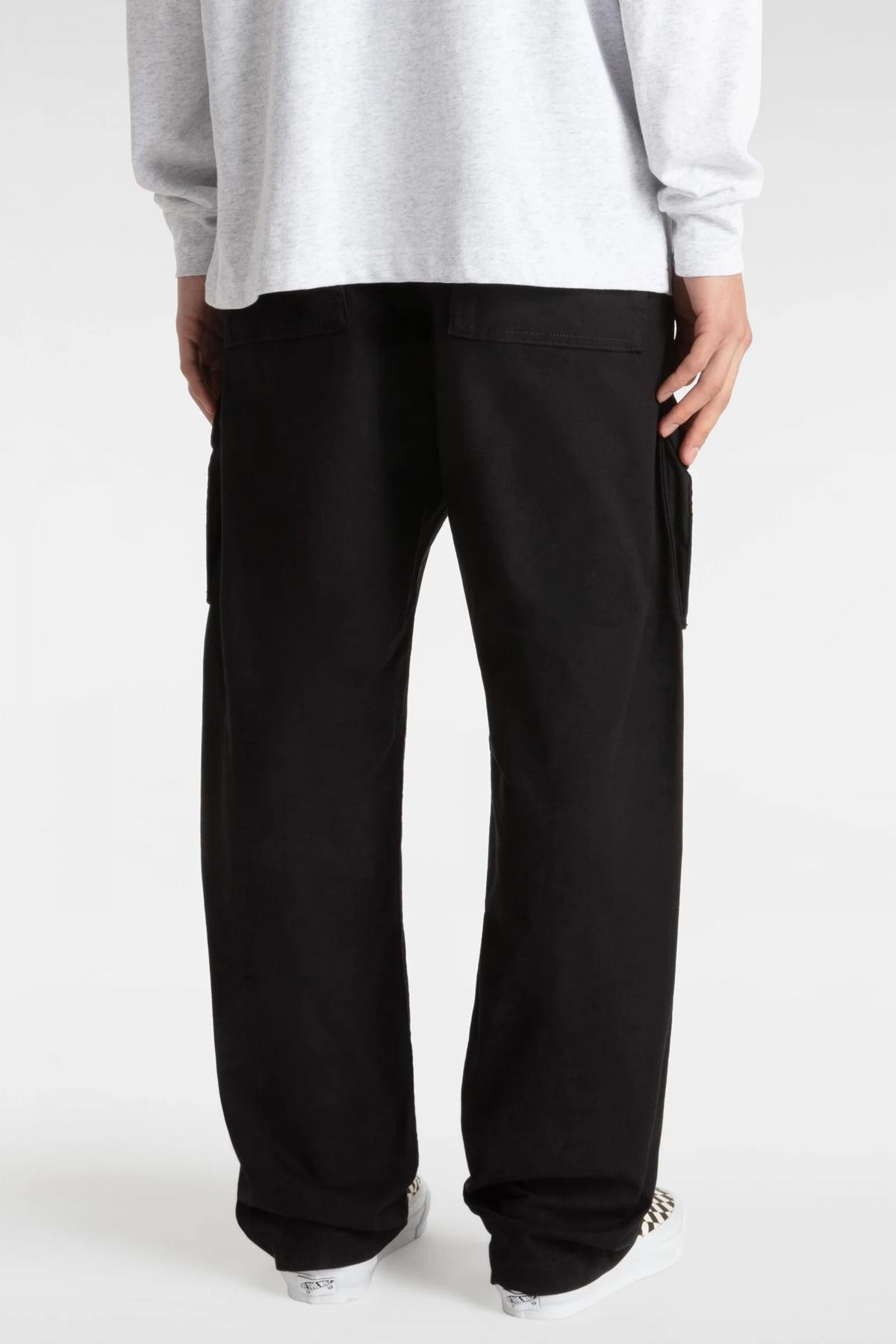 VANS FATIGUE CARGO LOOSE TA en color NEGRO  (3)
