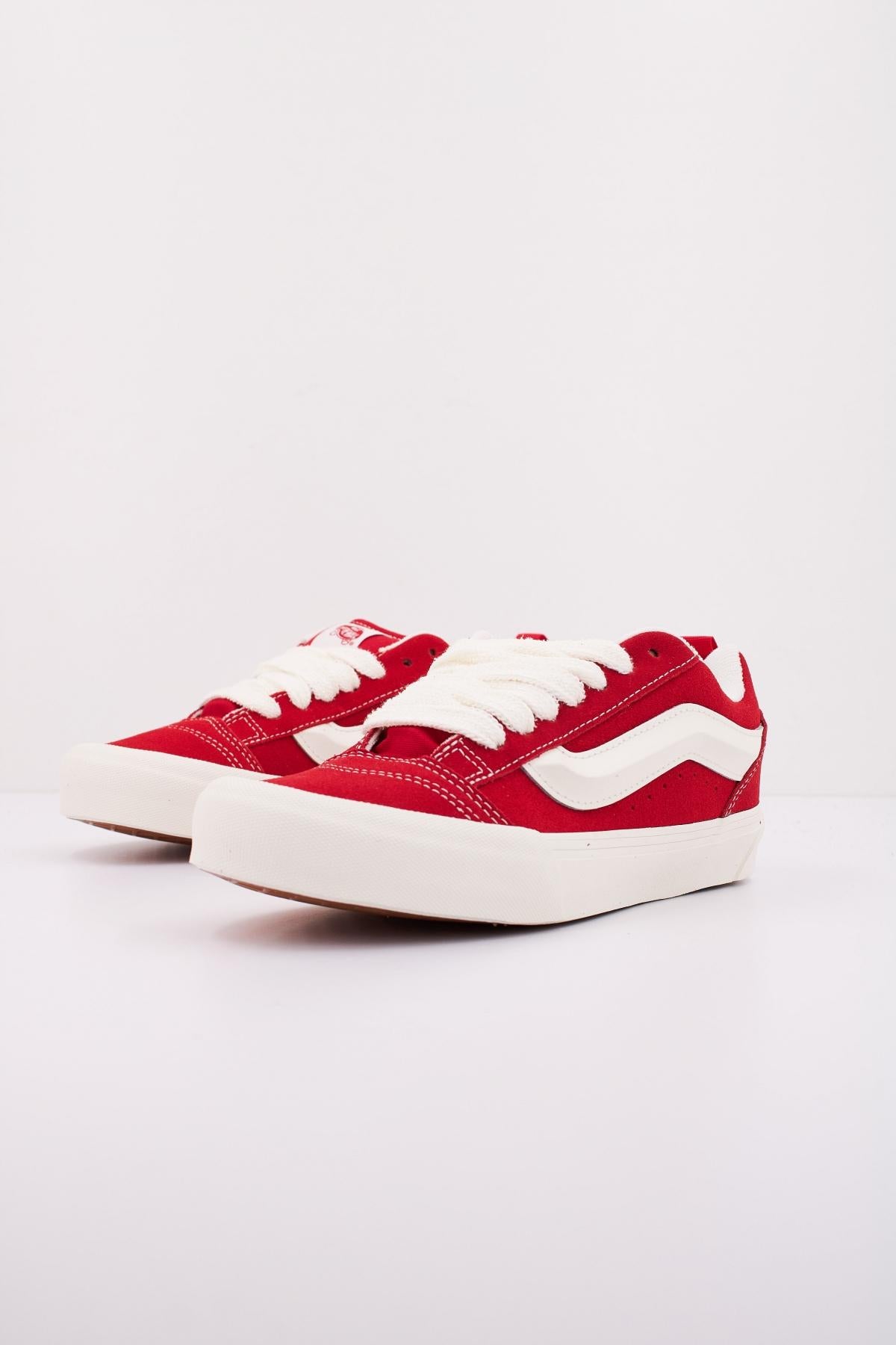 VANS KNU SKOOL en color ROJO  (2)