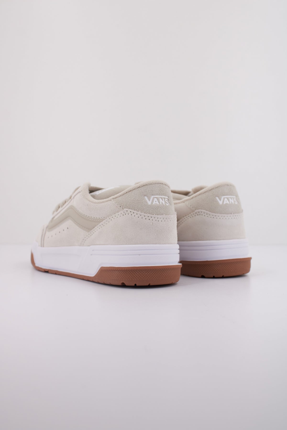 VANS  HYLANE  en color MARRON CLARO  (4)