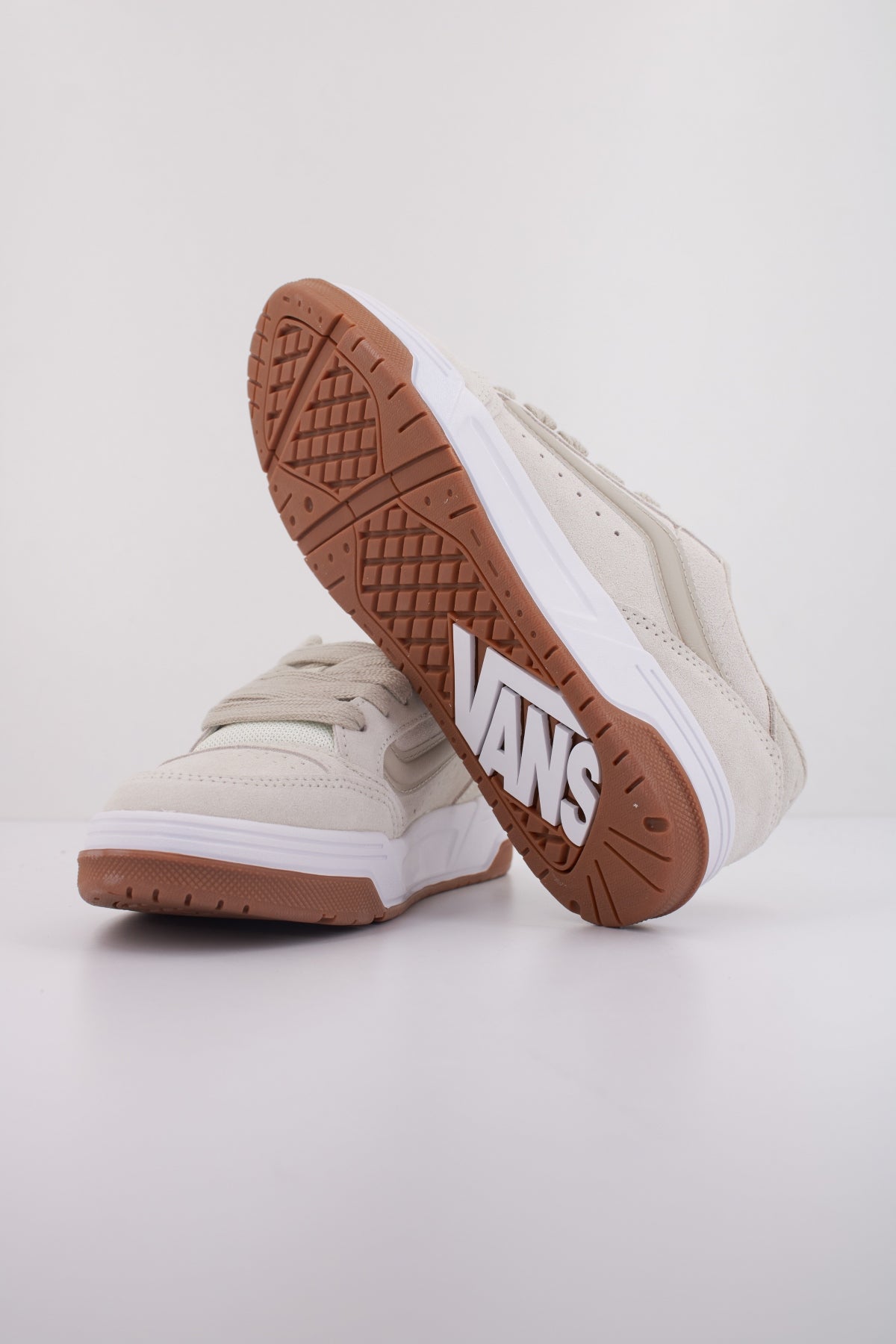 VANS  HYLANE  en color MARRON CLARO  (5)