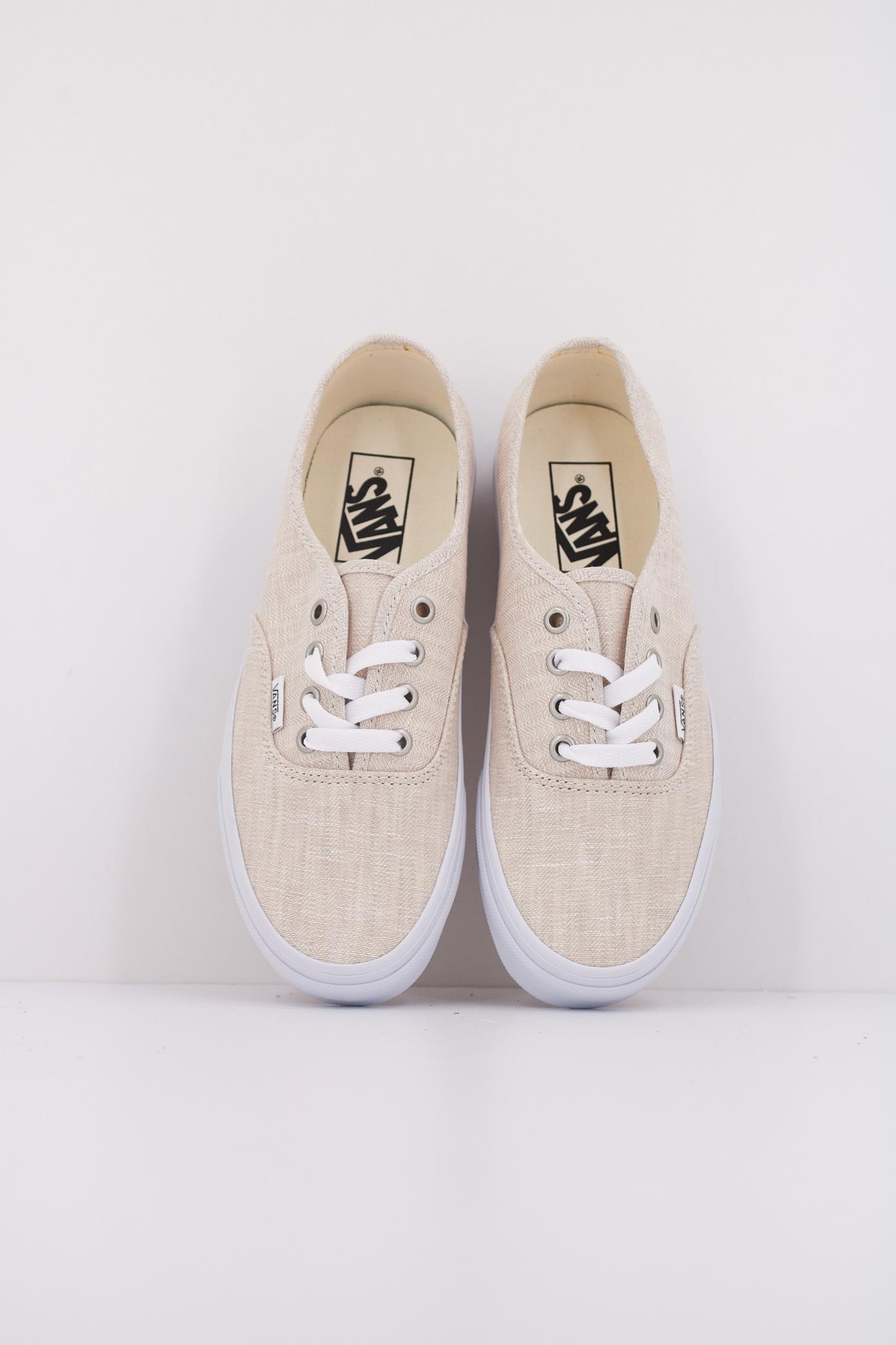 VANS AUTHENTIC  en color BEIS  (3)