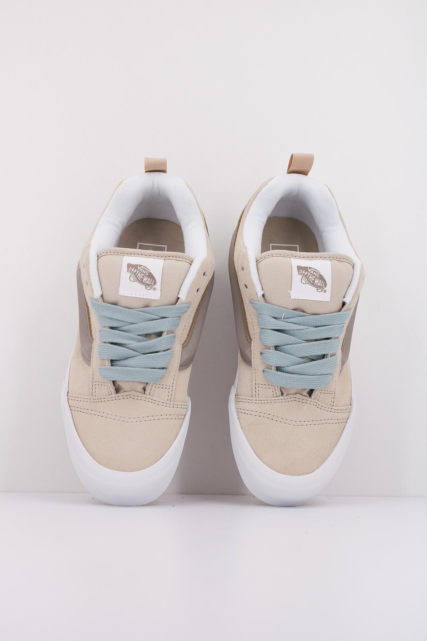 VANS KNU SKOOL en color BEIS  (3)